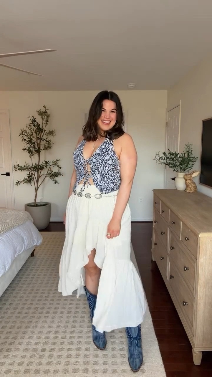 Midsize spring outfit idea for a country concert or festival!



#LTKootd #LTKMidsize #LTKFestival