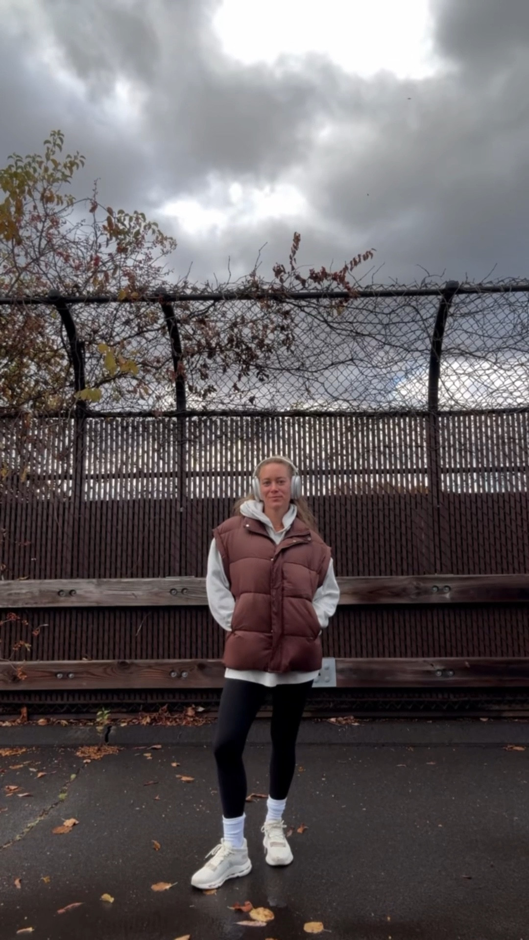 These Amazon leggings & vest are a staple in my wardrobe. 🍁🫶🏼🧸

#LTKShoeCrush #LTKActive #LTKStyleTip