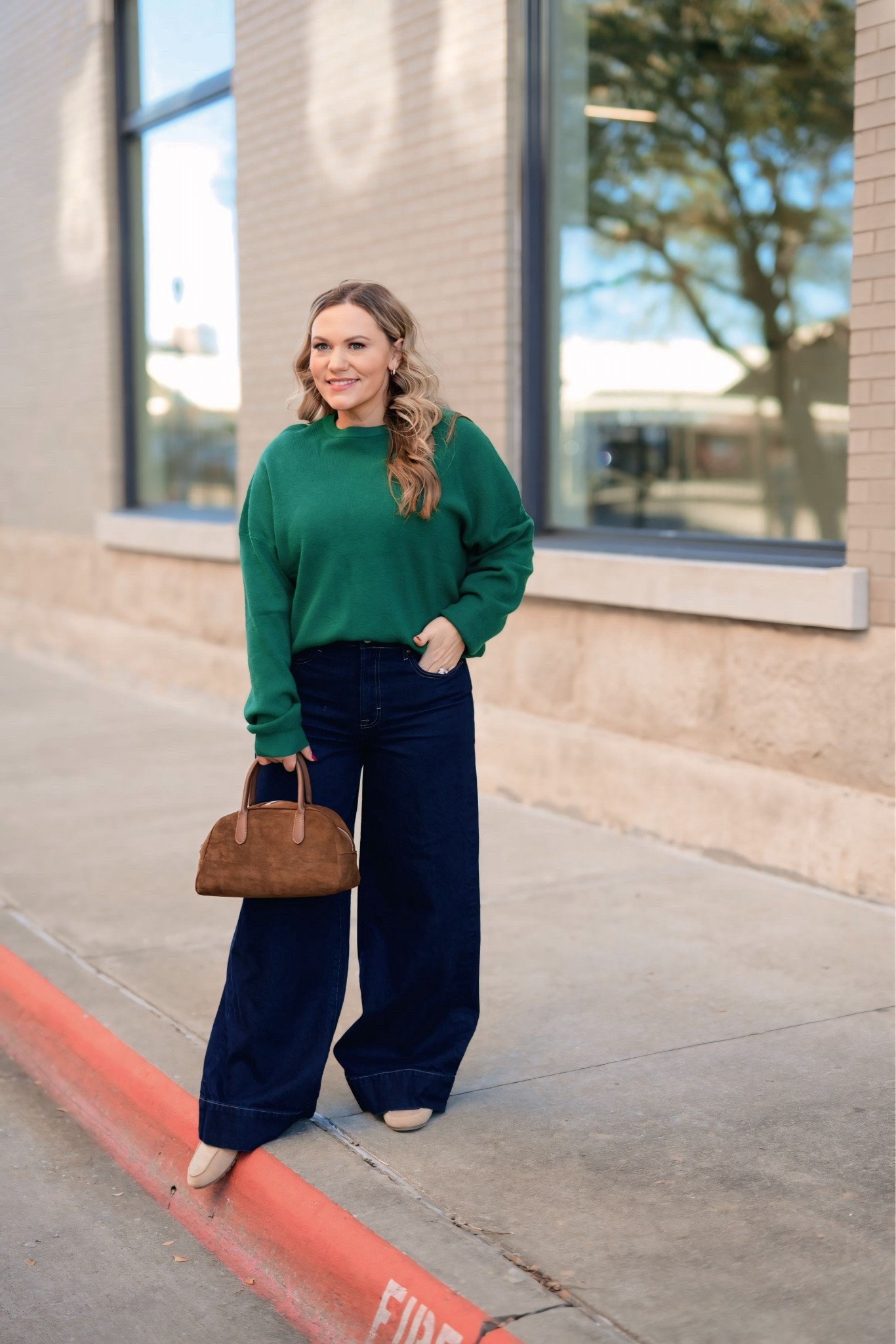 Polished everyday workwear that carries you from meetings to errands without missing a beat. A rich knit paired with wide leg denim and neutral accessories is my go to formula for looking pulled together while staying comfortable.

AudrieDollins,  everyday workwear,  wide leg denim,  elevated casual,  fall outfit,  neutral accessories,  office to errands,  polished basics

#LTKOver40 #LTKWorkwear #LTKdayinmylife