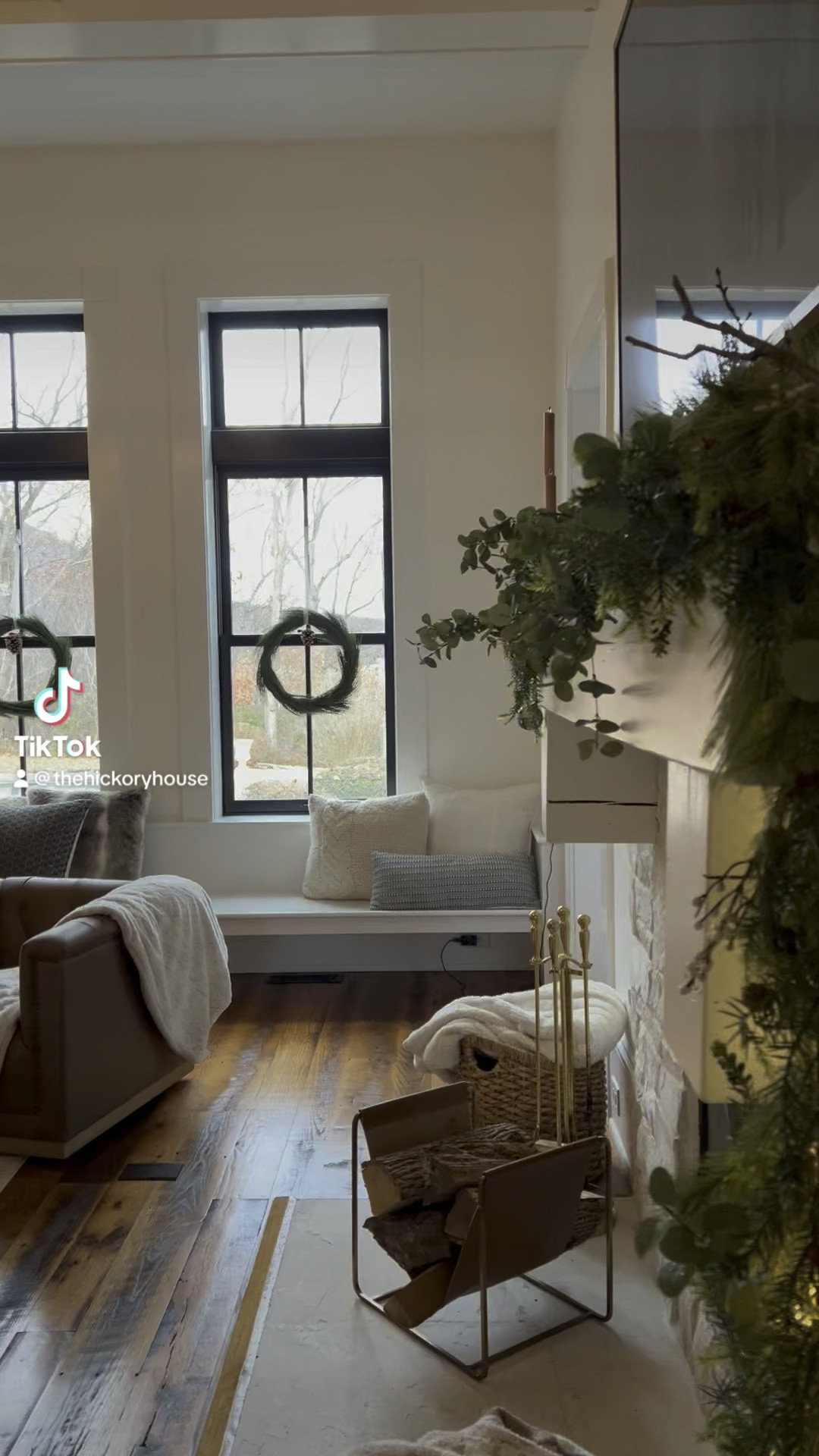 I am loving the cozy, clean vibe my neutral Christmas decor is giving! 

#LTKHoliday 

#LTKVideo #LTKhome
