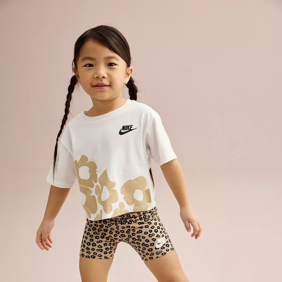 Toddler Girls Nike Floral Graphic Tee and Bike Shorts Set | Kohl's