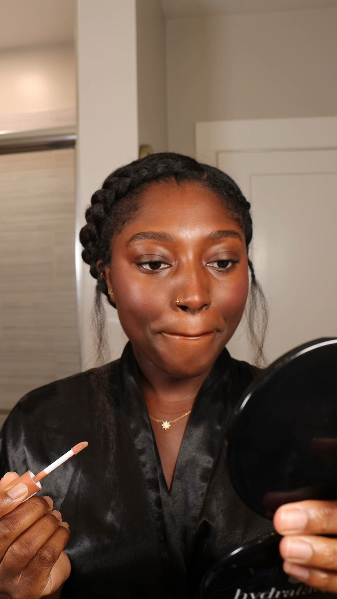 One of my favorite low effort and simple makeup routines ☺️


#LTKBeauty #LTKVideo #LTKFindsUnder100