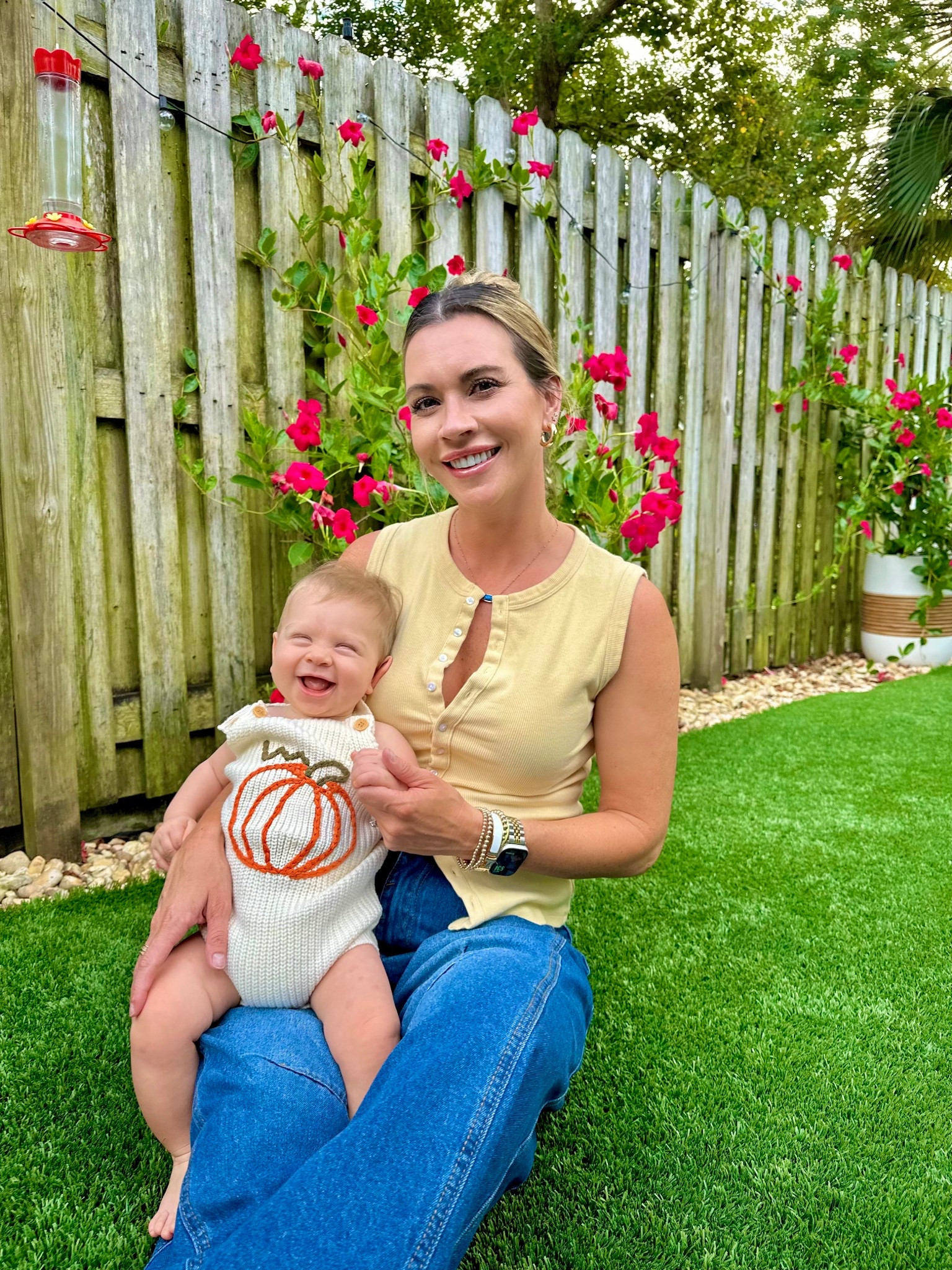 🍂🫶🏼 #Fall #Pumpkin #PumpkinPatch #FallOutfit #Jeans #Slipons #Sneakers #BacklessSneakers #SlipOnSneakers

#LTKSeasonal #LTKFindsUnder50 #LTKFamily