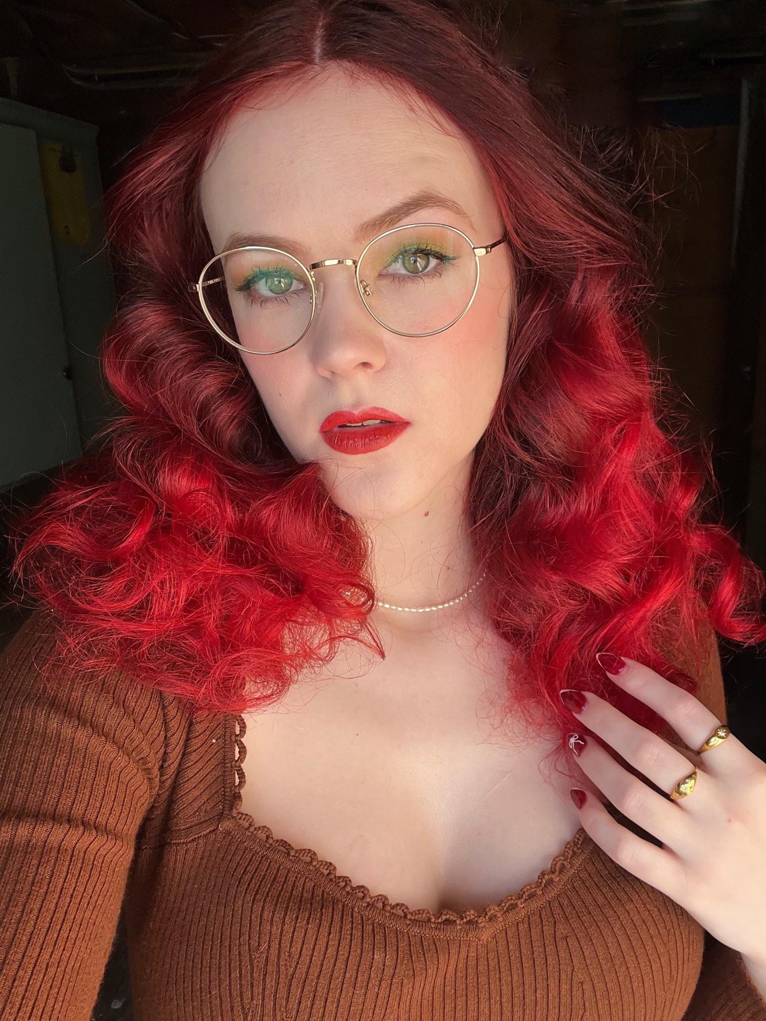 New glasses, I’m in love! Simon in gold from Warby Parker. I love that they carry narrow sizes for my small face. Wearing Gucci lipstick in Odalie Red, Sézane top.

#LTKstyletip #LTKbeauty #LTKSeasonal