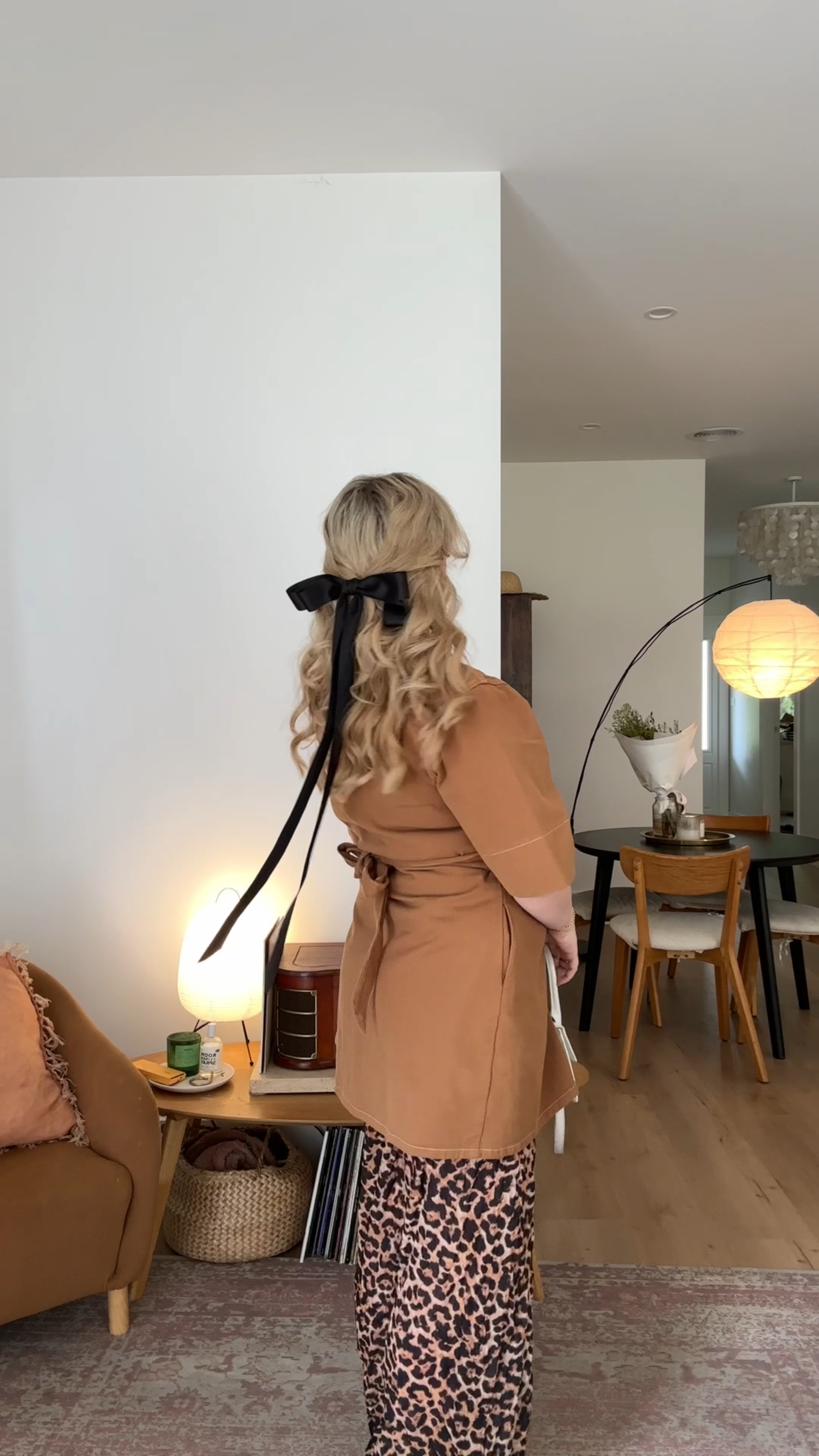 Pants 👏🏻 Under 👏🏻 Dresses 👏🏻
Bonus points if they are leopard print too!

#LTKVideo #LTKaustralia #LTKitbag