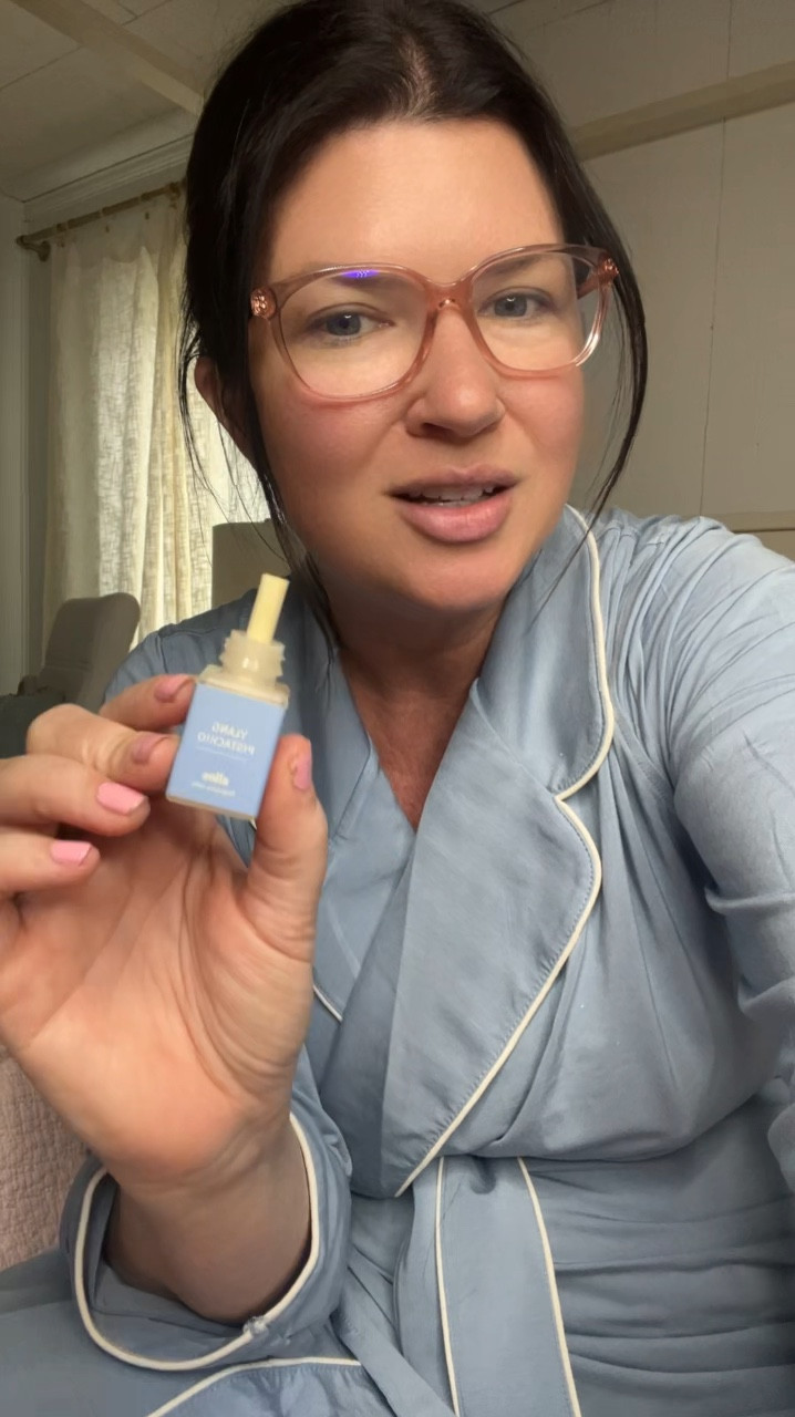 If you haven’t tried the ylang pistachio scent, this is your sign. Plus pura is on sale right now! 

#LTKFallSale #LTKOver40 #LTKHome