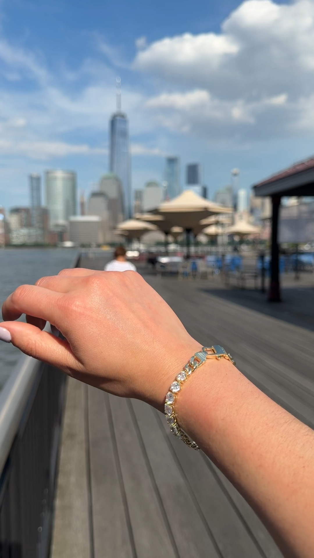 Okay but her sparkle is simply unmatched and I cannot even explain it so just look for yourselves friends 😍😍😍

#LTKGiftGuide #LTKFindsUnder100 #LTKStyleTip