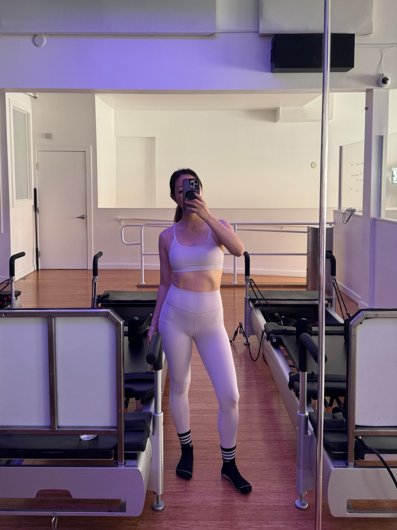 One of my favorite workout sets. So buttery soft, comfortable and stretchy 