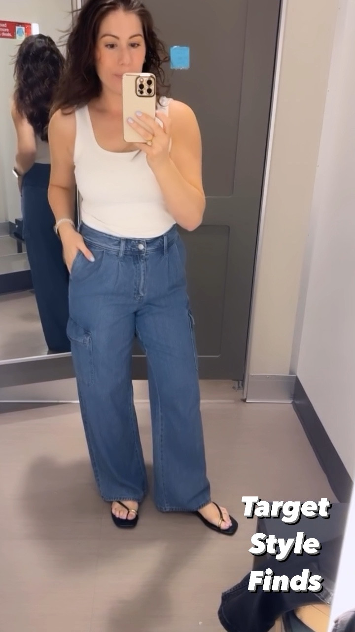 Target Style Finds 🎯

Found these jeans with a mix of cargo trousers.  I sized up 1 so the pleats would fall as they should (mom’s know 😉)



#LTKxTarget #LTKfindsunder50 #LTKstyletip