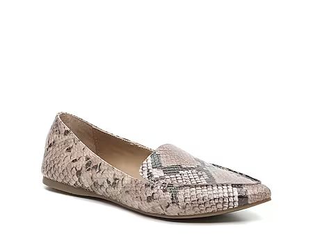 Steve Madden Feather Flat | DSW