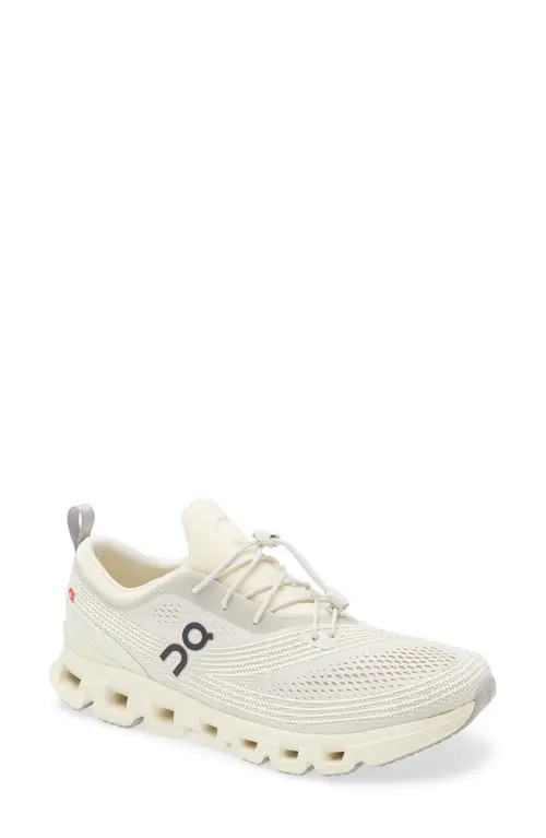 On Cloud X Z5 Training Shoe in Ice/Cream at Nordstrom, Size 8 | Nordstrom
