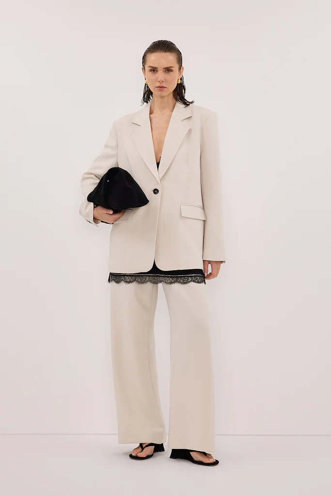 CHELSEA BONE OVERSIZED BLAZER | DISSH
