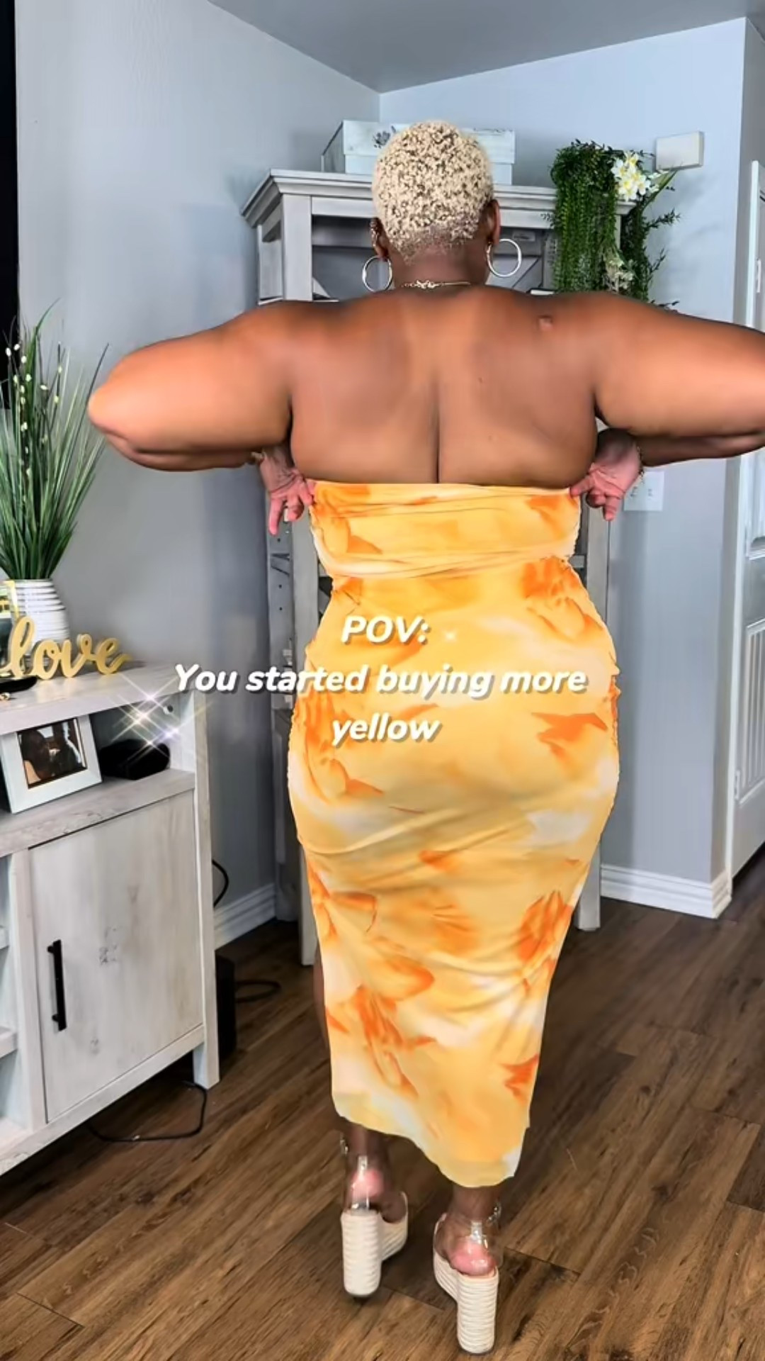 It’s time to start implementing more yellow in the wardrobe sis! I’m wearing a XXL💛🌻


Plus size fashion, dresses, summer dresses outfit ideas, thick thigh approved, fits like a glove, budge friendly fashion, fashion for curves, curve friendly 

#LTKFindsUnder50 #LTKPlusSize #LTKStyleTip