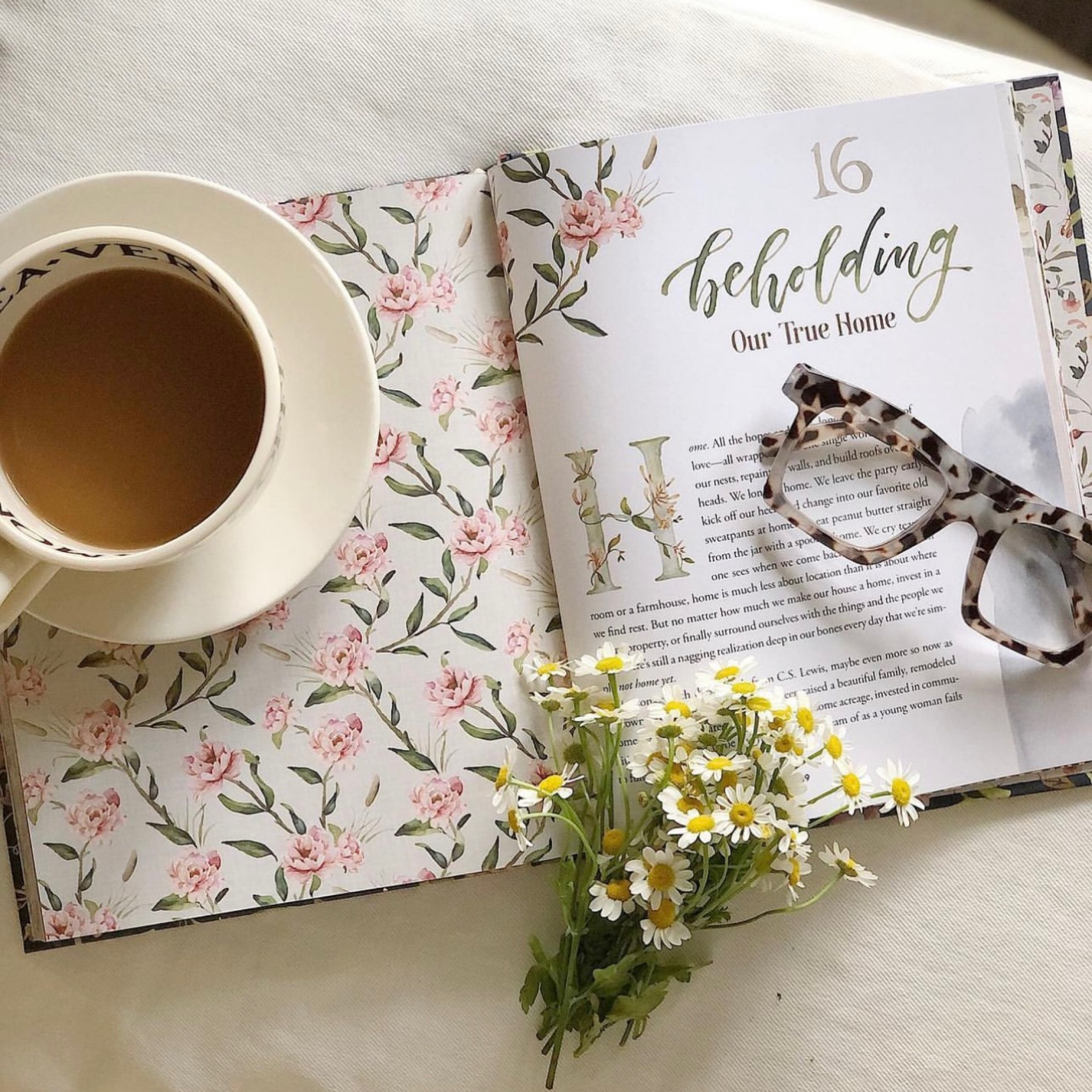 One of my favorite devotional books.

This books is not only a great daily devotional, it is illustrated with the most beautiful lettering and watercolors.

It makes such a wonderful gift. 

#LTKunder50 #LTKGiftGuide
