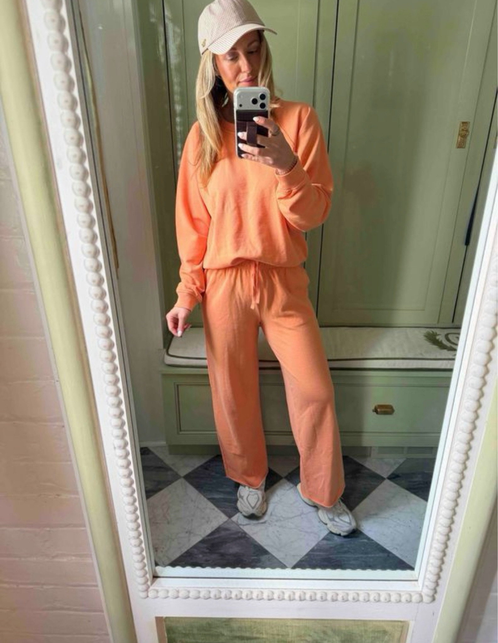 Cute comfy set