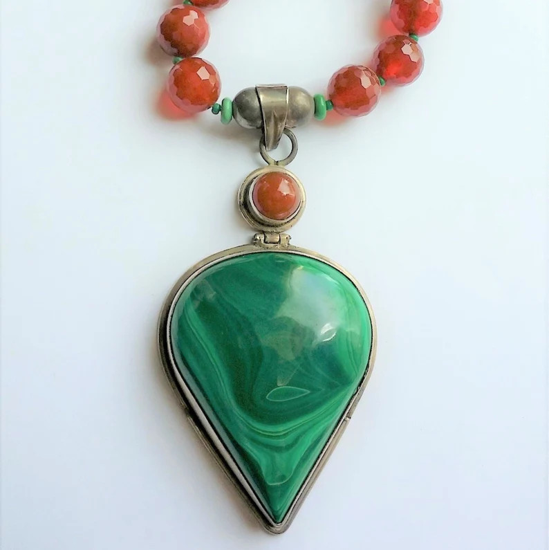 Estate Malachite Pendant and Beaded Necklace - Etsy UK | Etsy (Global)