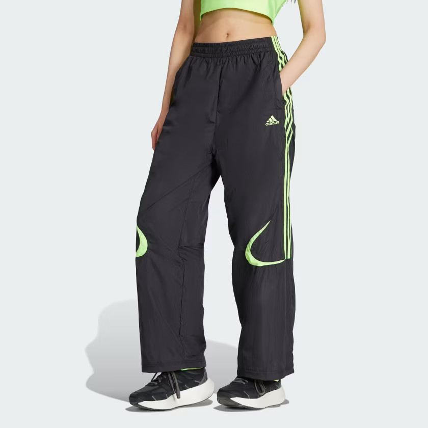 Teamgeist Adicolor Oversized Track Pants | adidas (US)