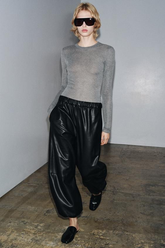 ZW COLLECTION FAUX LEATHER BALLOON PANTS | Zara US