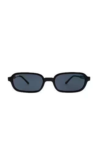 Frankie Sunglasses in Black & Smoke | Revolve Clothing (Global)