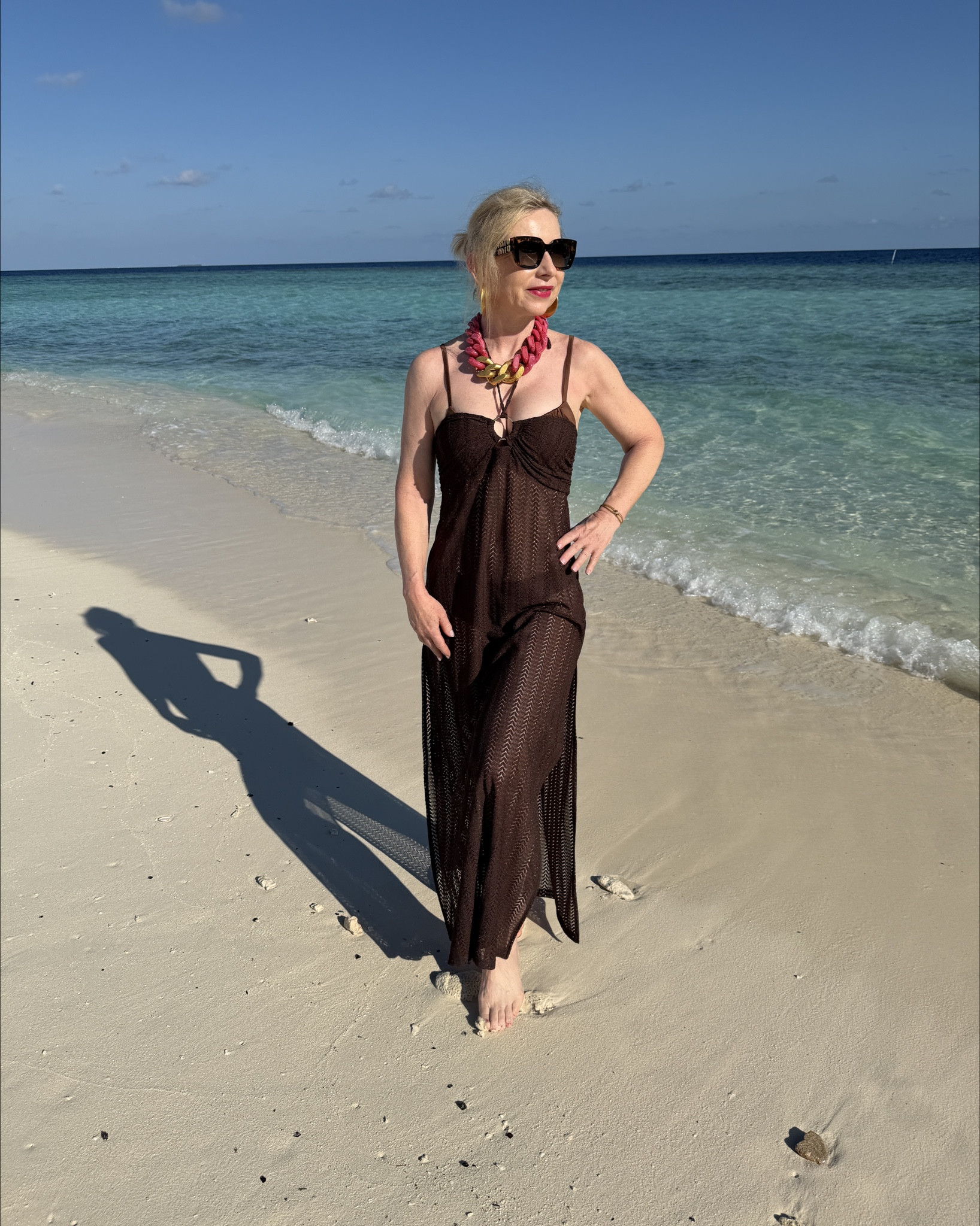 Toller Beachlook für Deinen nächsten Urlaub 🌴🤎🌴 #beachlook #beachoutfit #strandkleidung #coverup

#LTKdeutschland #LTKstyletip #LTKswimwear