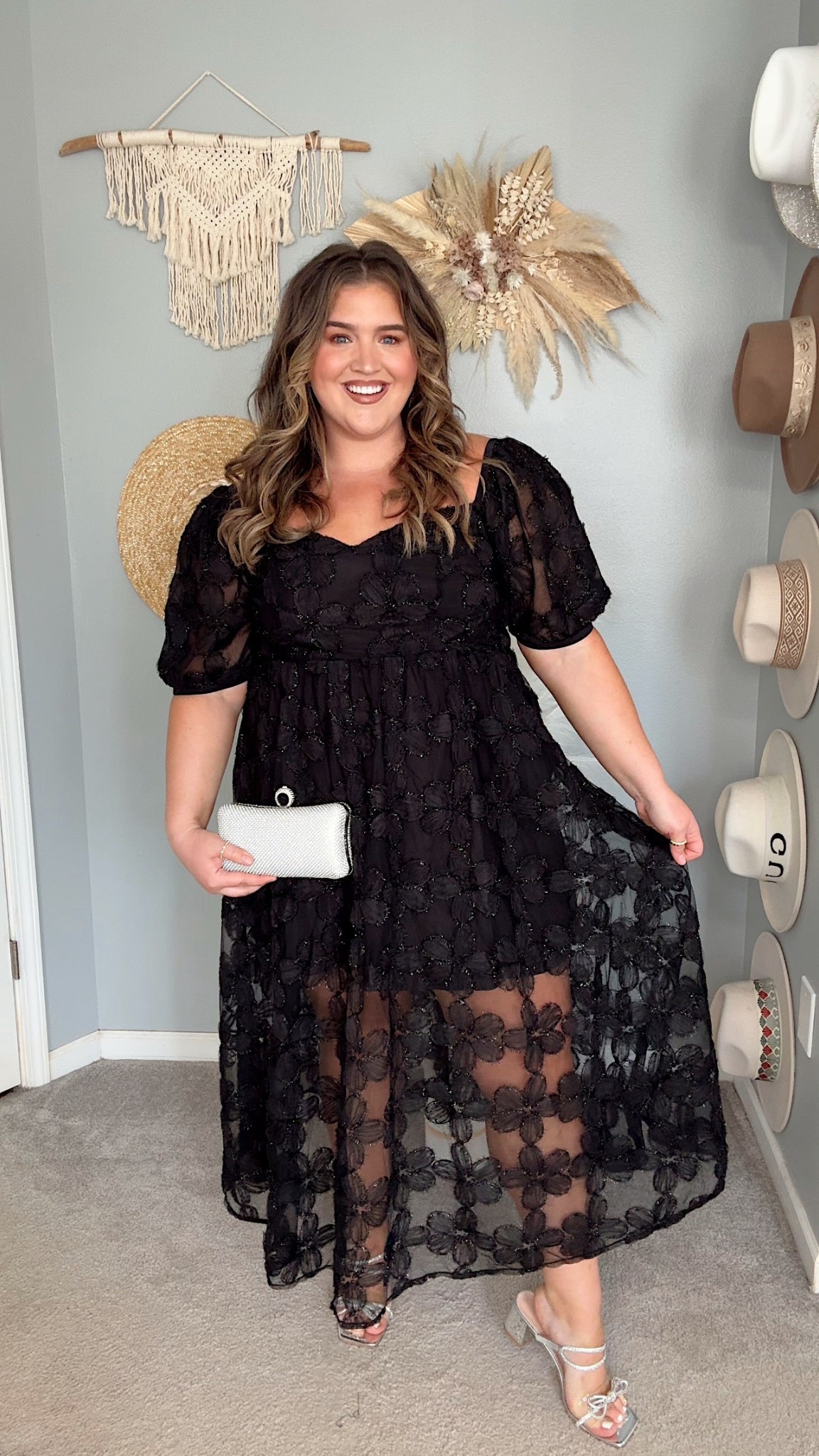 Amazon plus size black maxi dress with sweetheart neckline, puff sleeves and sequins ✨ Wearing a size XXL. Great for events, gala or wedding guest 

#LTKStyleTip #LTKWedding #LTKPlusSize