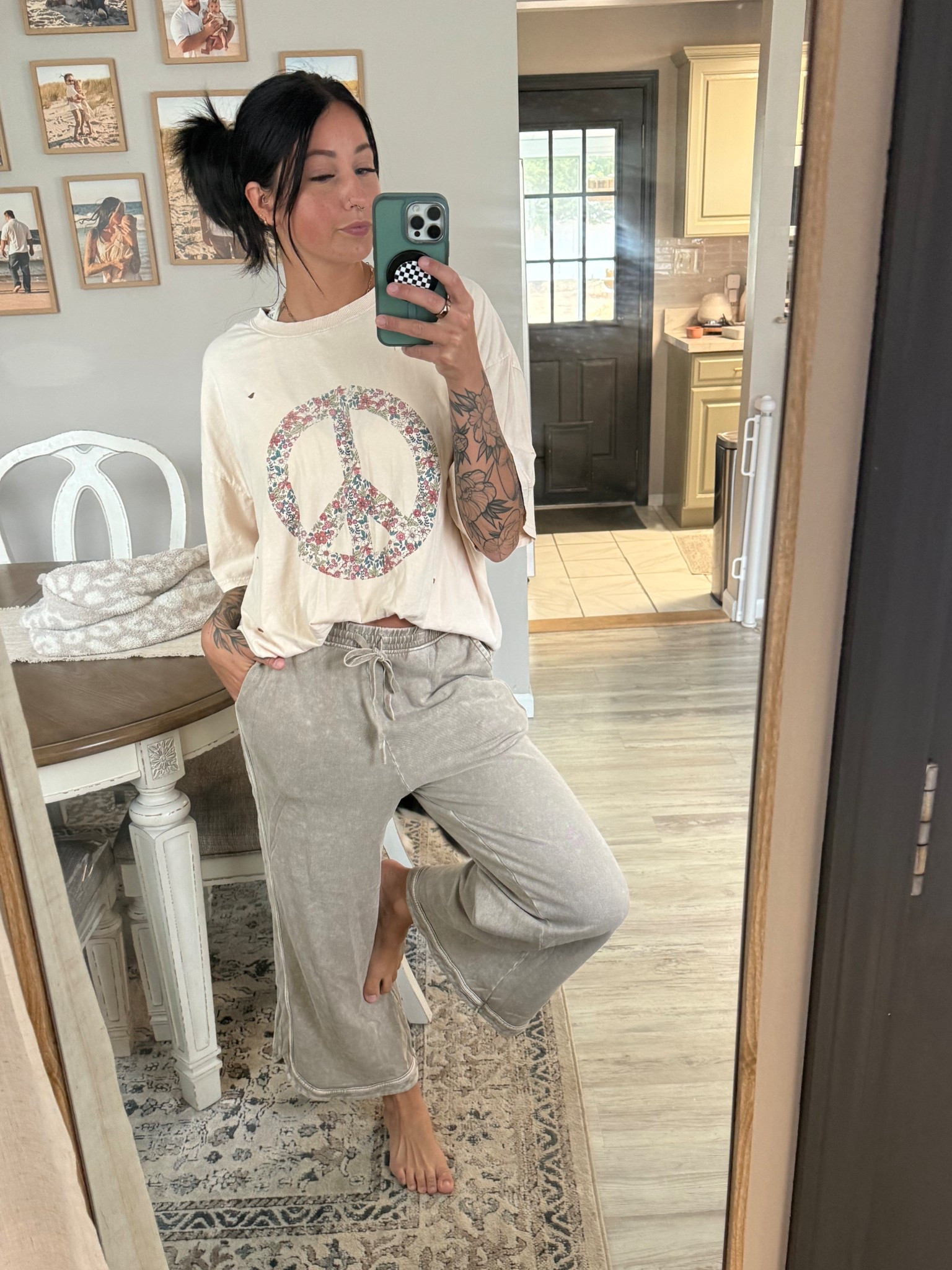 wearing a size small 💕 code haileyj20 saves you $$$ @Three Bird Nest 

#LTKgrwm #LTKootd #LTKmomlife