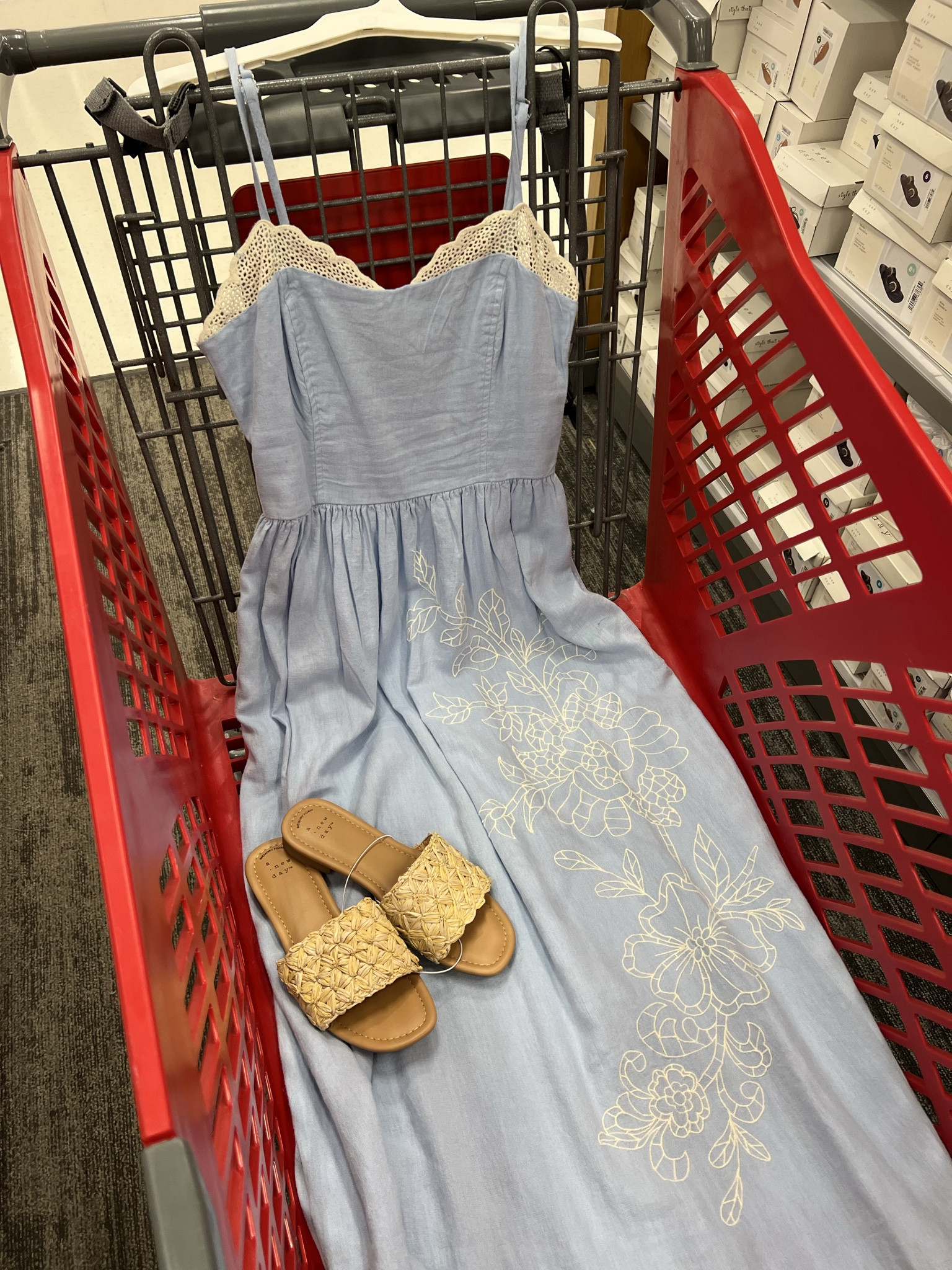 Target outfit idea with this maxi dress a sandals. Lovely embroidery on the dress. #targetstyle