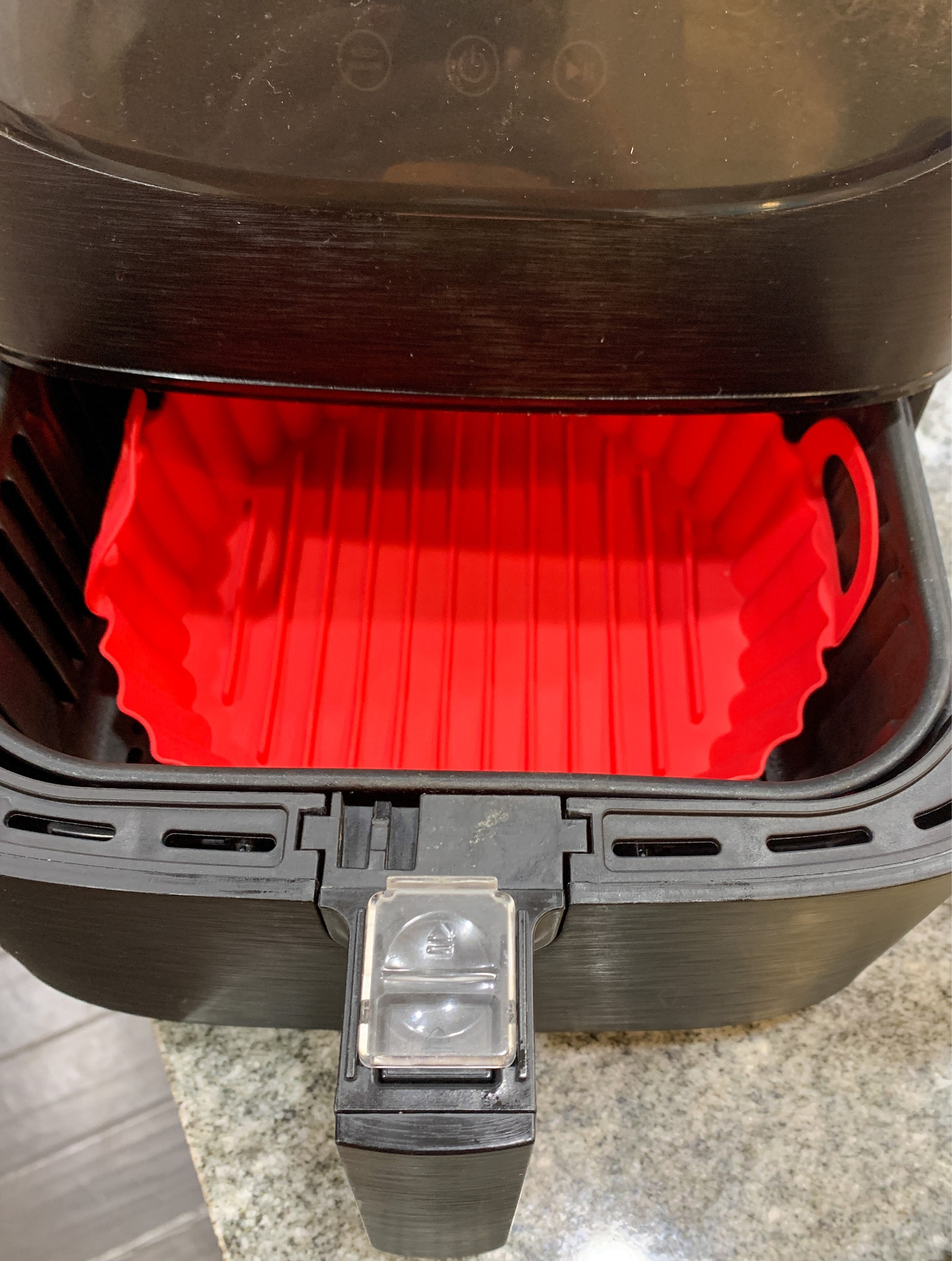 Air fryer silicone liners. Great for a scramble in the air fryer, stews, preparing meat, veggies etc. Making clean up so easy! #airfryerliners #airfryeraccessories #foodie #homecook #easymoms 

#LTKfamily #LTKhome