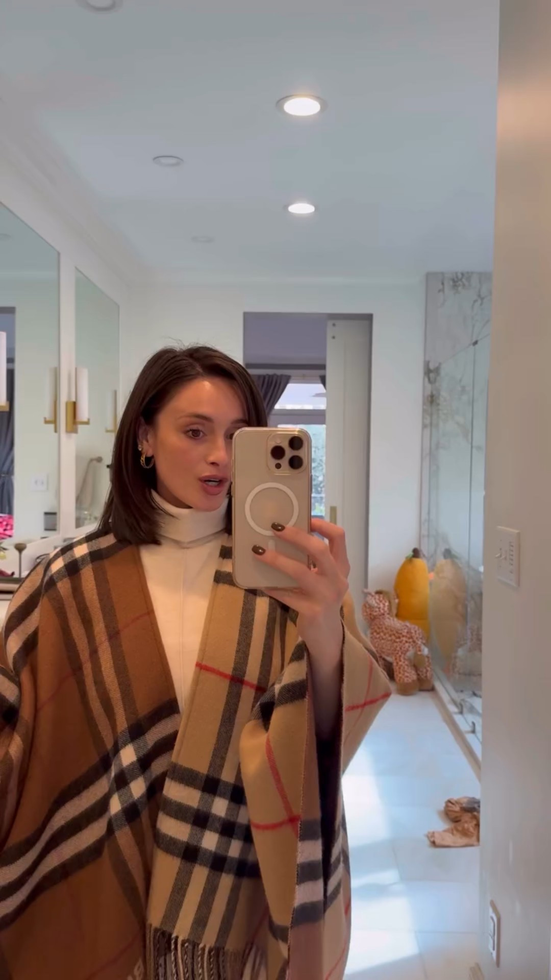 Cozy, chic winter white outfit. Linked what I could. 🥰

#LTKmomlife #LTKootd #LTKgrwm