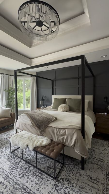 Bedroom home decor!! 

Home decor 
Duvet 
Bedding 
Bedroom furniture 

#LTKFindsUnder100 #LTKHome #LTKStyleTip