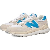 New Balance Men's M5740SA1 Sneakers in Sea Salt/Blue, Size UK 8 | END. Clothing | End Clothing (US & RoW)
