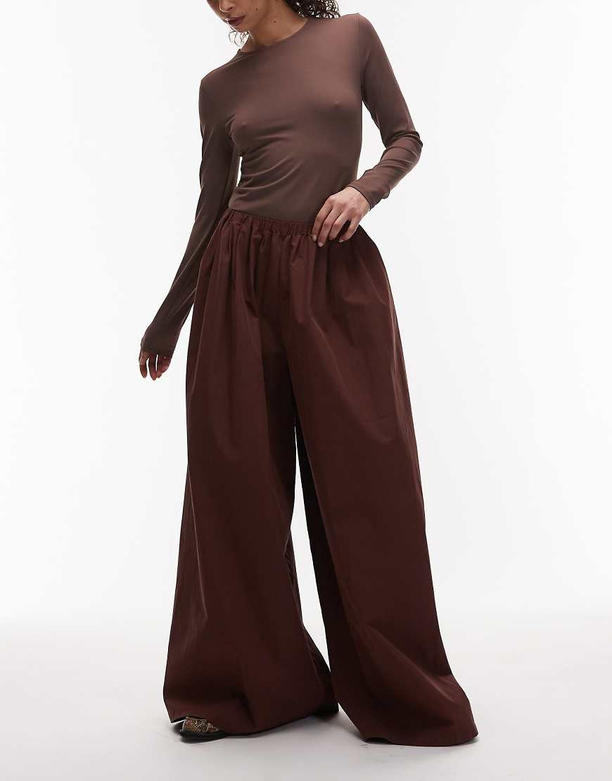 ASOS DESIGN super wide leg trousers in brown-Purple | ASOS (Global)