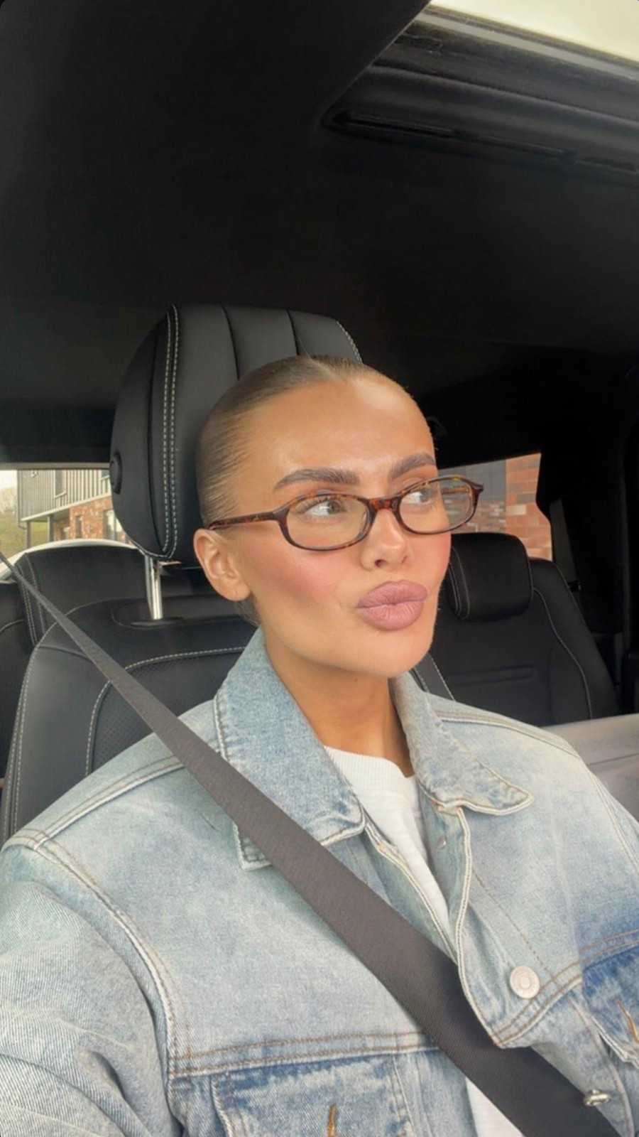 Love these glasses 🤎 


#LTKeurope #LTKbeauty #LTKuk