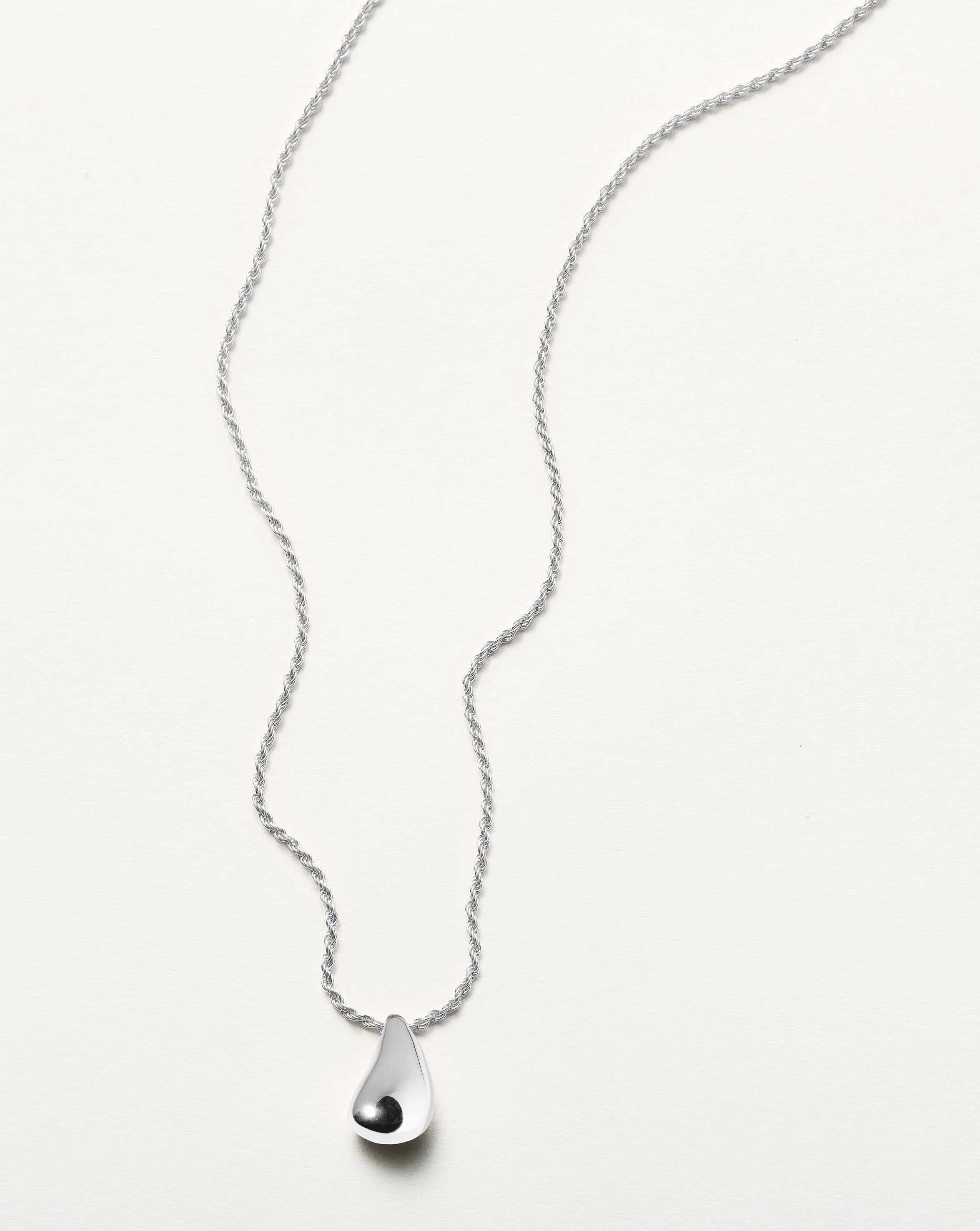 Savi Sculptural Droplet Pendant Necklace | Sterling Silver | Missoma