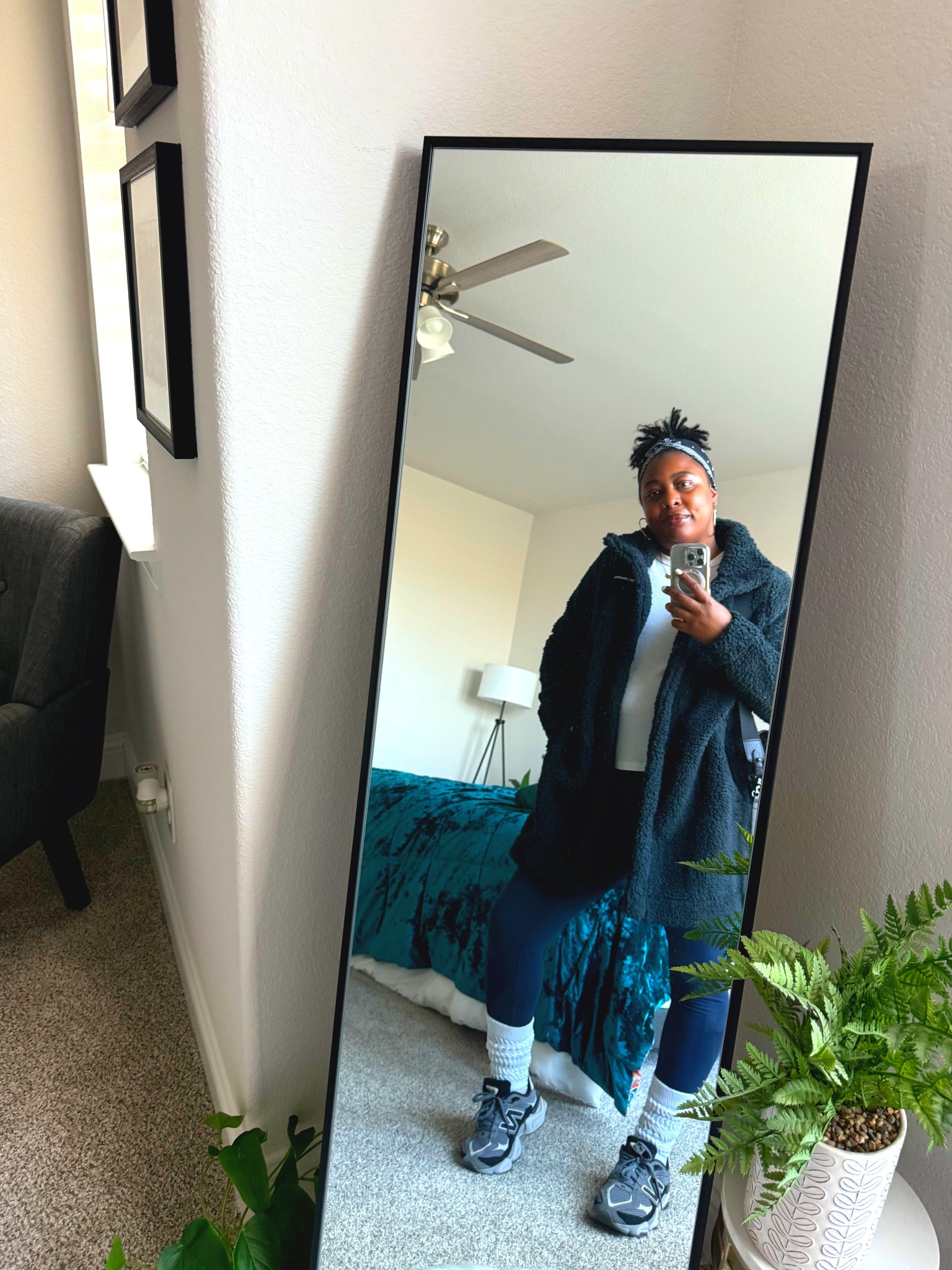 Dallas temps have finally dropped! Gotta stay cozy! 💦#winter #dallas #texas #athleisure 