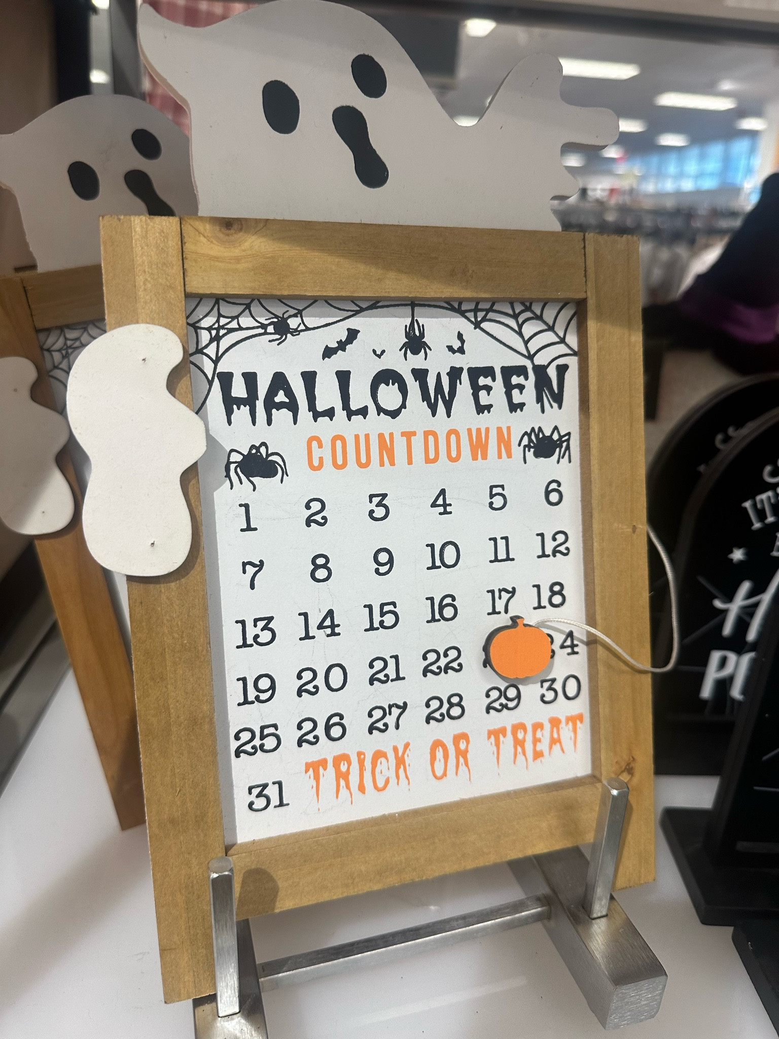 Halloween countdown sign tabletop Halloween decor 

#LTKSeasonal #LTKHome #LTKFallSale
