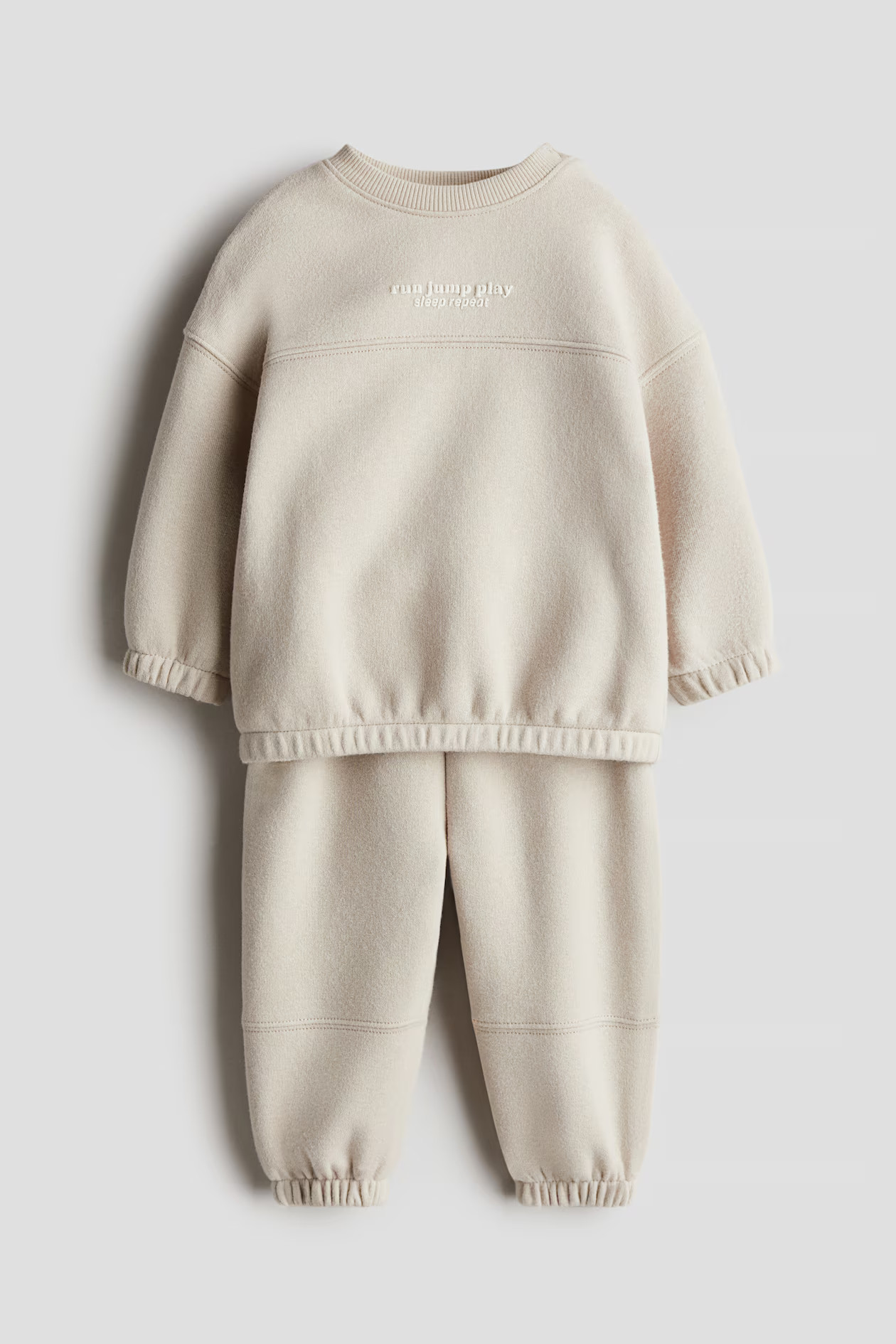 2-piece Sweatsuit | H&M (US + CA)