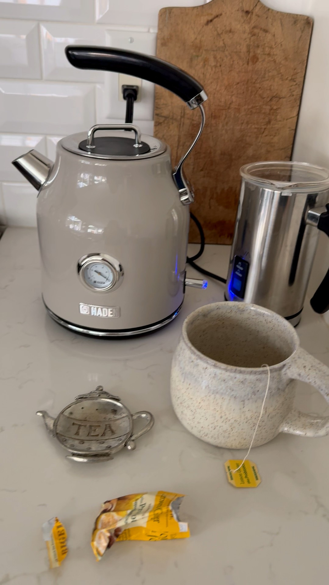 My favorite kettle hands down!! As a tea drinker, I’m in love! This looks vintage and it’s gorgeous in my kitchen and it truly is amazing! 

#LTKHome #LTKmorningroutine