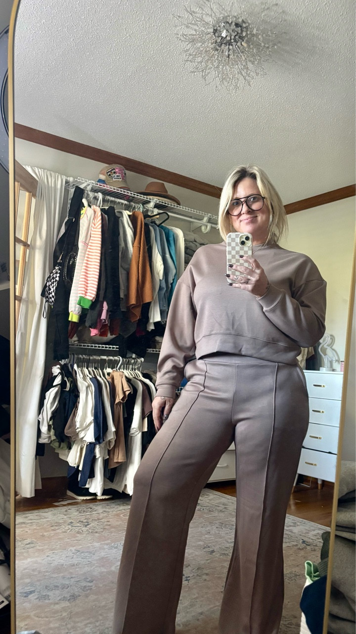 Love this set from Walmart!
Wide leg, pockets and the material is so soft. Dress it up or dress it down
Size: Medium in top and bottomm

#LTKMidsize #LTKStyleTip #LTKFindsUnder50