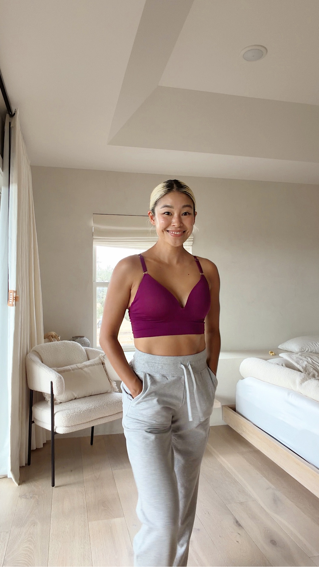 #jockeypartner Making my all time favorite protein hot pot PROTEIN SUMO STEW in the comfiest oversized sweater and joggers from @jockey bc soup season is here!! coziest combo and what i'll be living in all Fall now that the weather is cooling down~ #myjockey