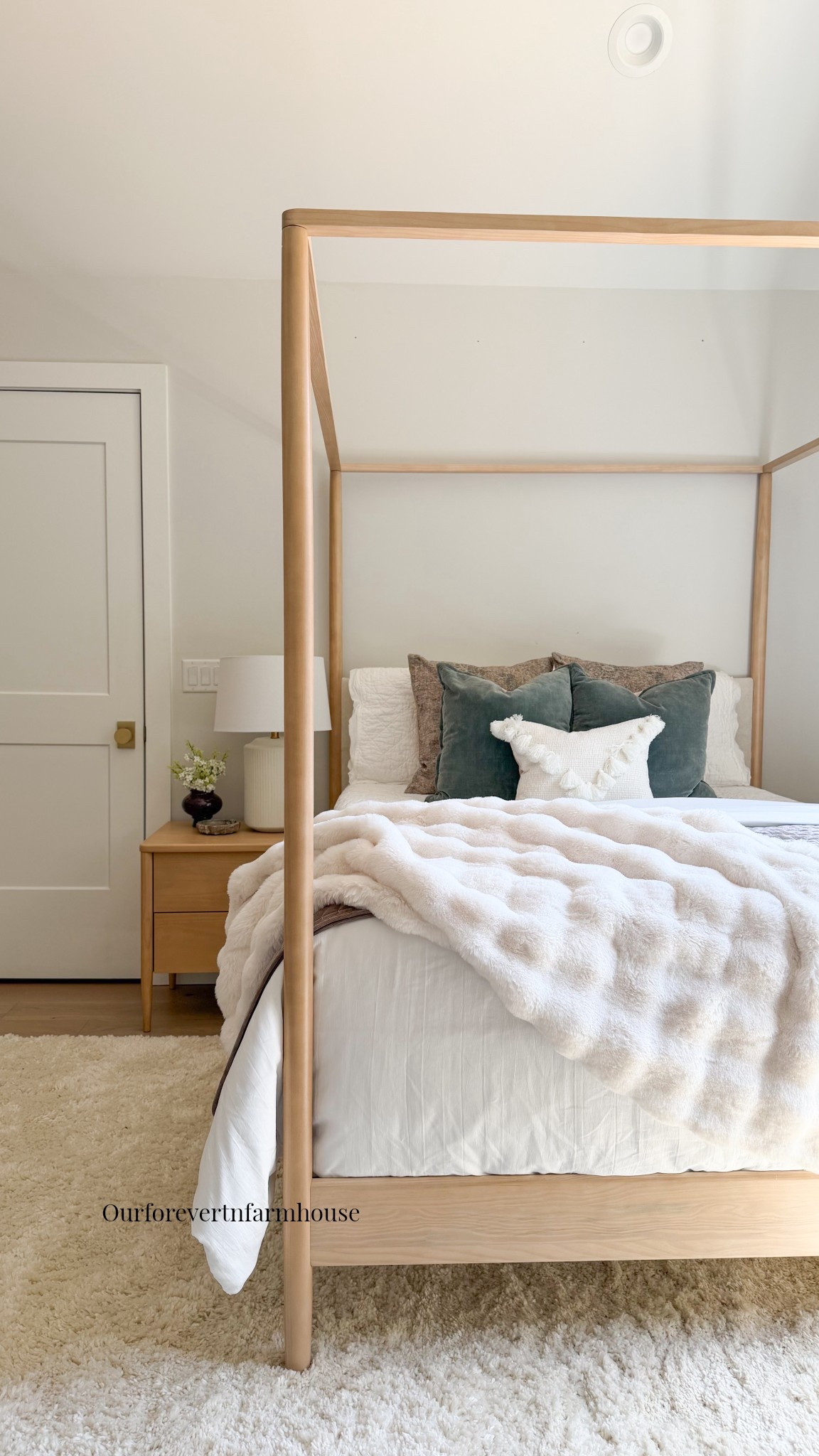 Refreshing the spaces we use every day 🤍
One thing I love about Plank + Beam furniture is how easily their pieces fit into real life. Thoughtfully designed, functional, and simple in the best way.

From updating our breakfast nook with the Round Lido table paired with the Loar chairs, to creating a calm and elevated bedroom with the Harbor canopy bed and nightstand, each piece feels intentional while still being practical for everyday use.

I also love that so many of their pieces come in multiple sizes and finishes, making it easy to find the right fit for your space, style, and budget. It’s that balance of versatility and design that makes everything feel cohesive throughout the home.



#LTKHome