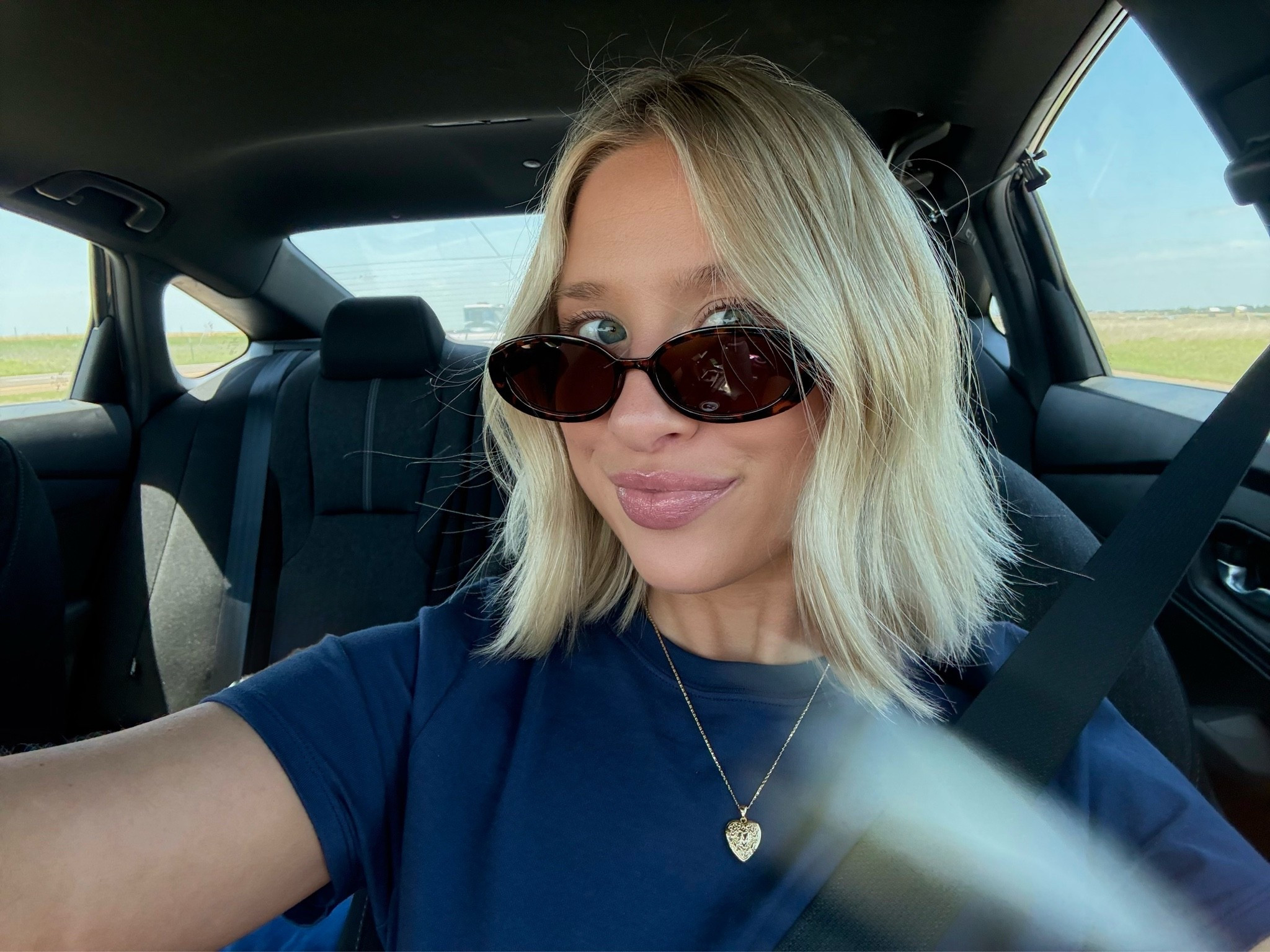 Wearing a size S in my Abercrombie Essential Polished Body Skimming Tee
My necklace is sold out from Target (Linked other options!)
Oval tortoise sunglasses
Linked my makeup products too!

#LTKxAbercrombie #LTKdayinmylife #LTKootd
