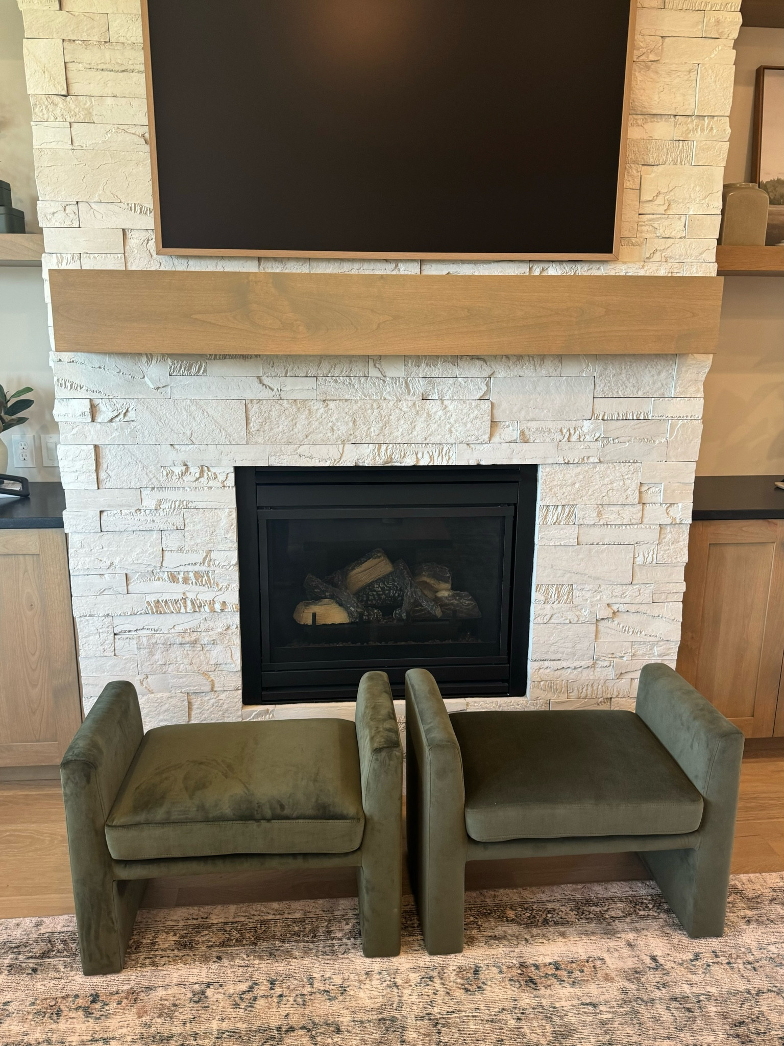 Target velvet bench ottomans 
Super cute home decor 