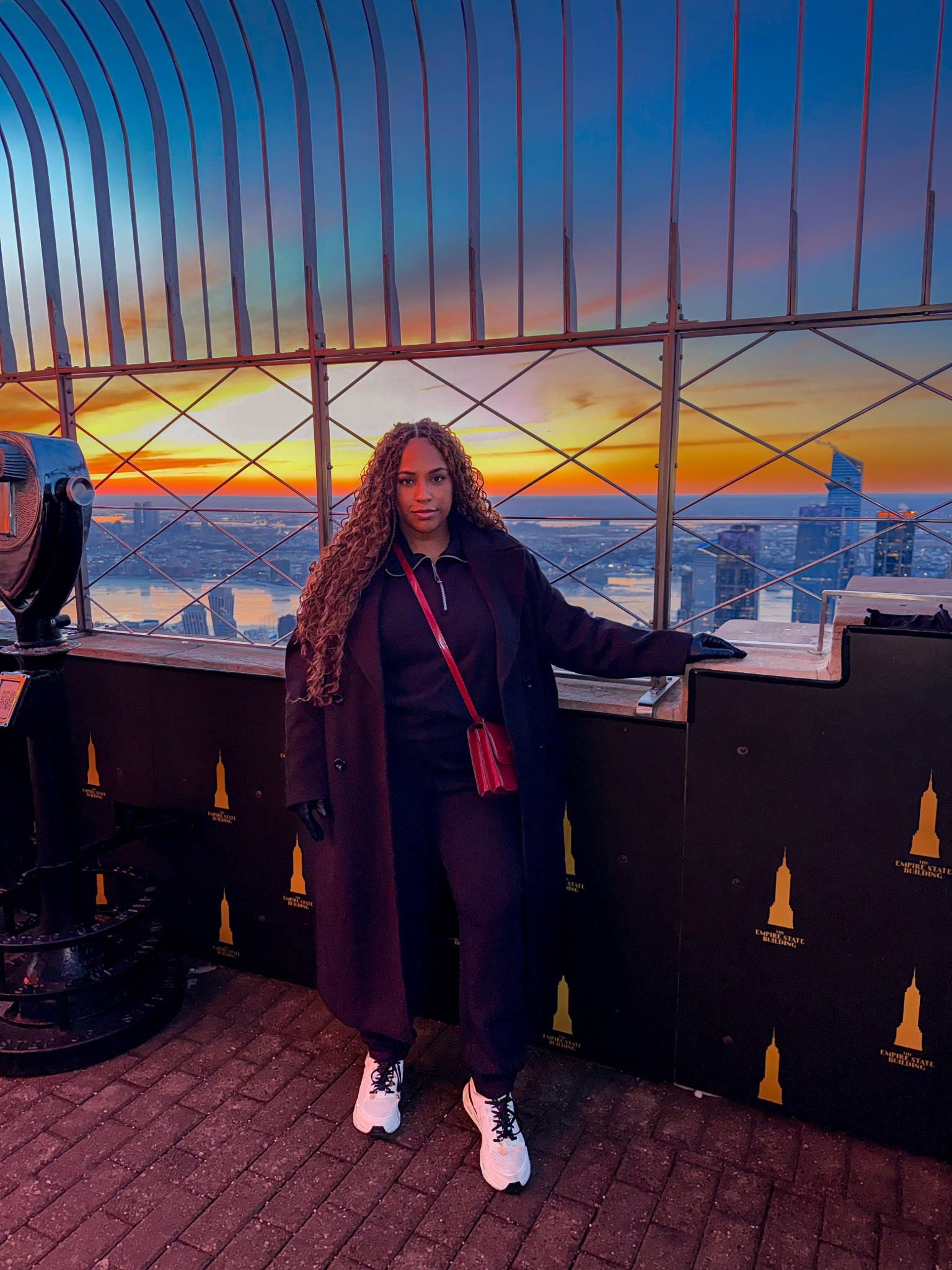 My travel day outfit to NYC! I wore this Old Navy match set and coat to travel in and to walk around Manhattan  on day one. I even went up into the Empire State building in this and it was super comfortable yet cute. ￼

#LTKMidsize #LTKTravel #LTKNYFW