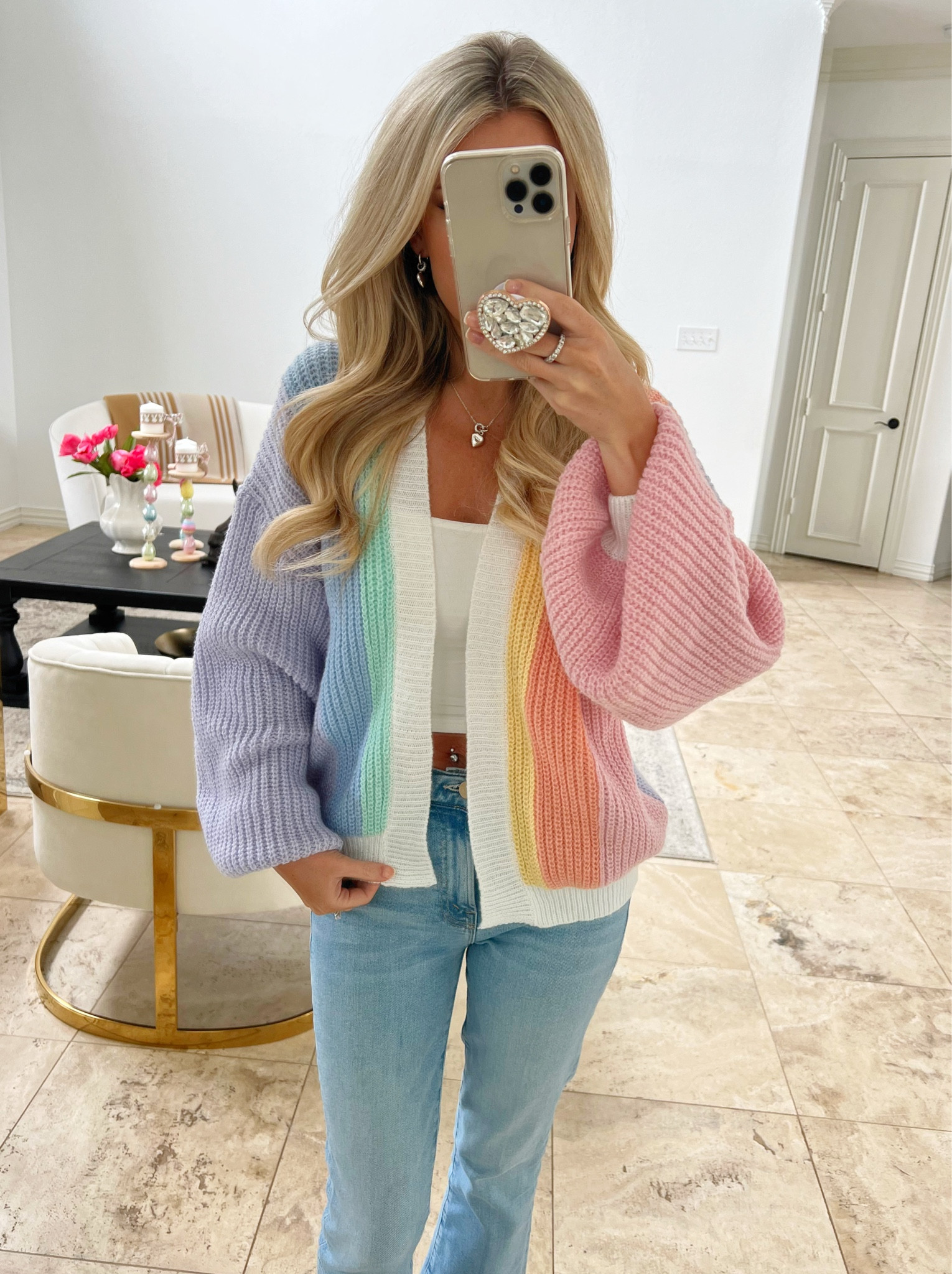 Light wash jeans. Mother denim. Amazon fashion. Amazon spring style. Spring cardigan 

#LTKSeasonal #LTKstyletip