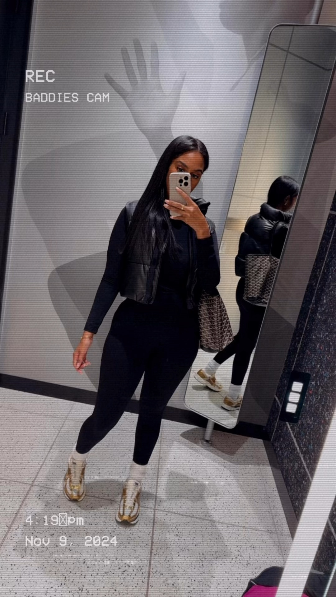 Running errands #Allblackfits #Casualfits 

#LTKActive