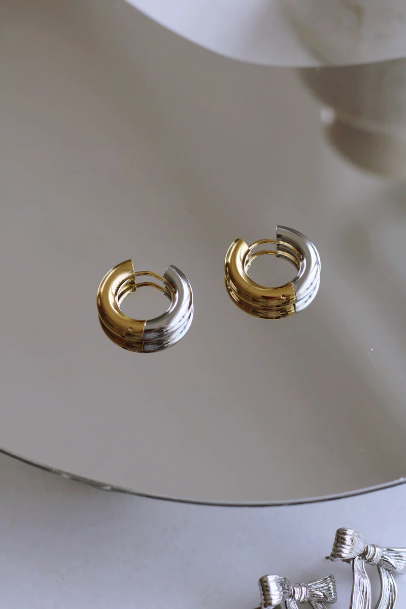 DAKOTA DUAL HOOPS (18K GOLD PLATED & WATERPROOF) | raëliv