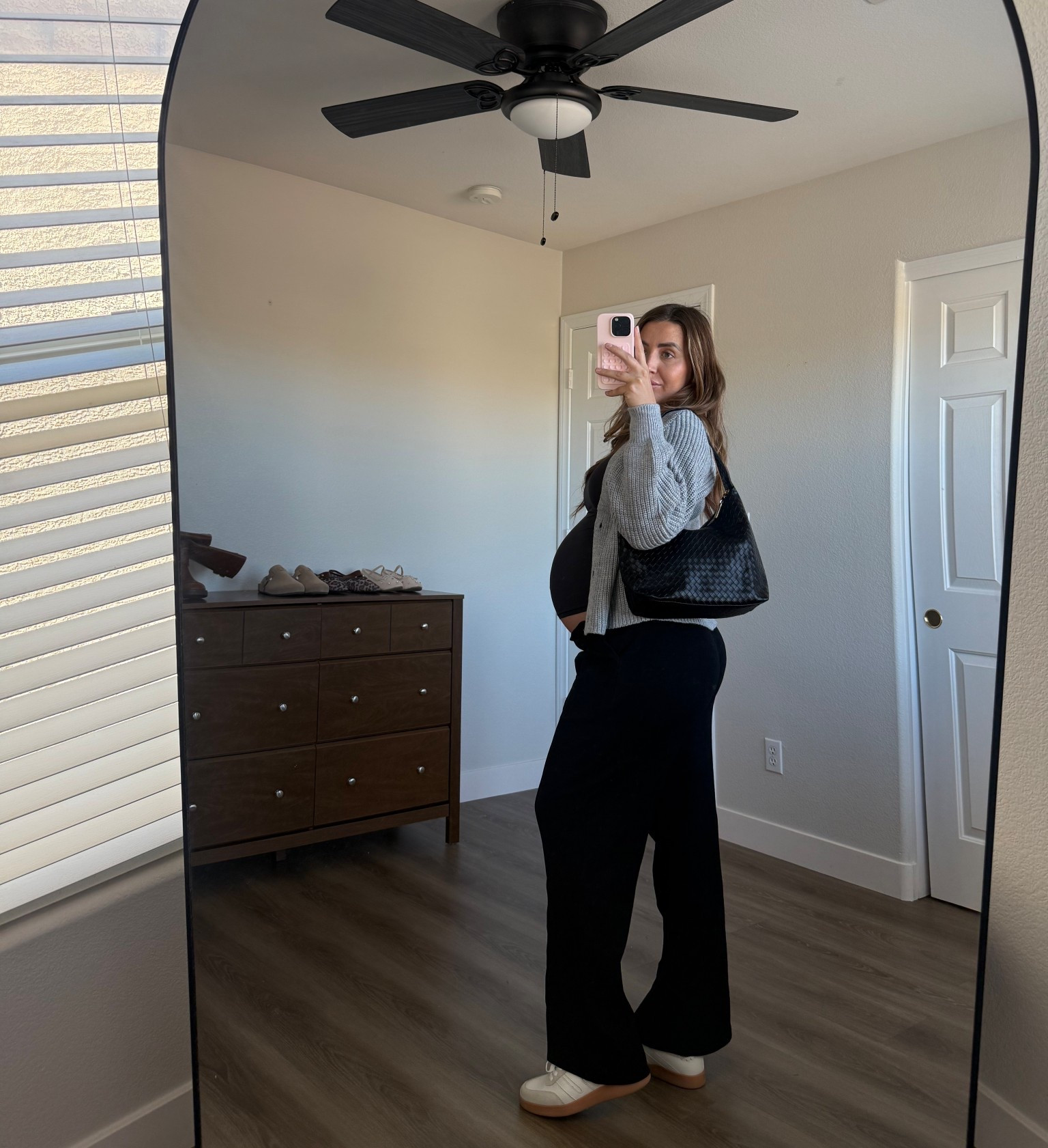 Sized up in the fitted long sleeve, wearing my pre pregnancy size in everything else! 