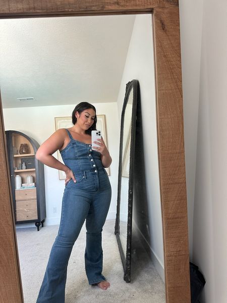 Midsize Walmart outfit! Love this denim jumpsuit for a country concert outfit or a fun summer look. Wearing a large!

#LTKFestival #LTKMidsize #LTKStyleTip