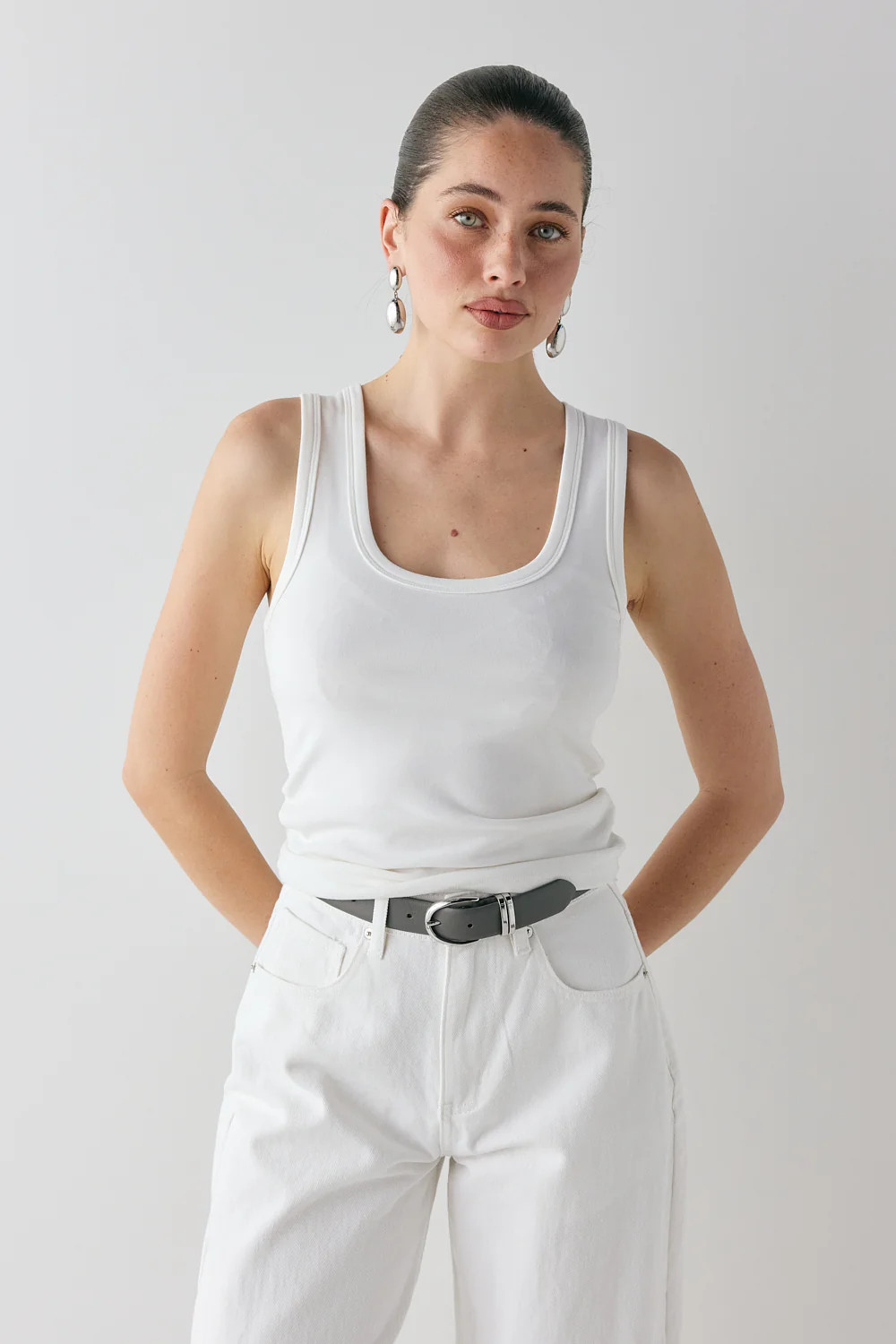 Cora Tank White | VRG Grl